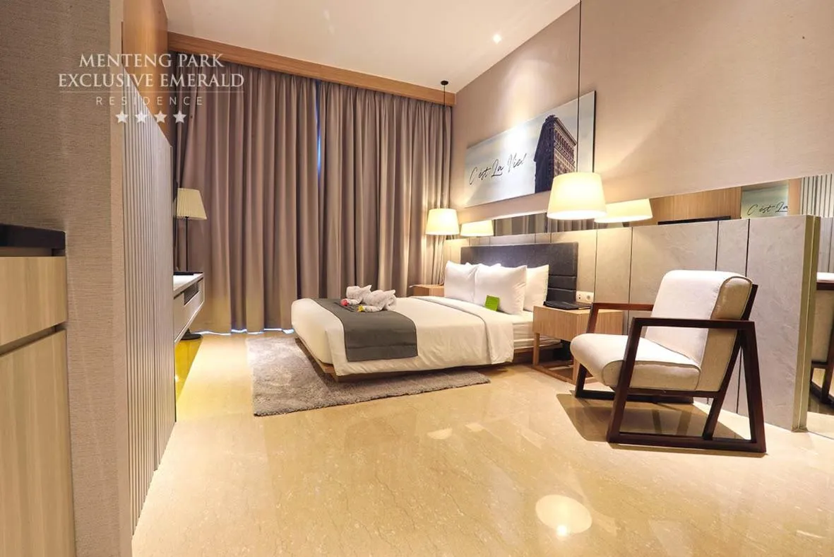 Bed in Menteng Park Exclusive Emerald