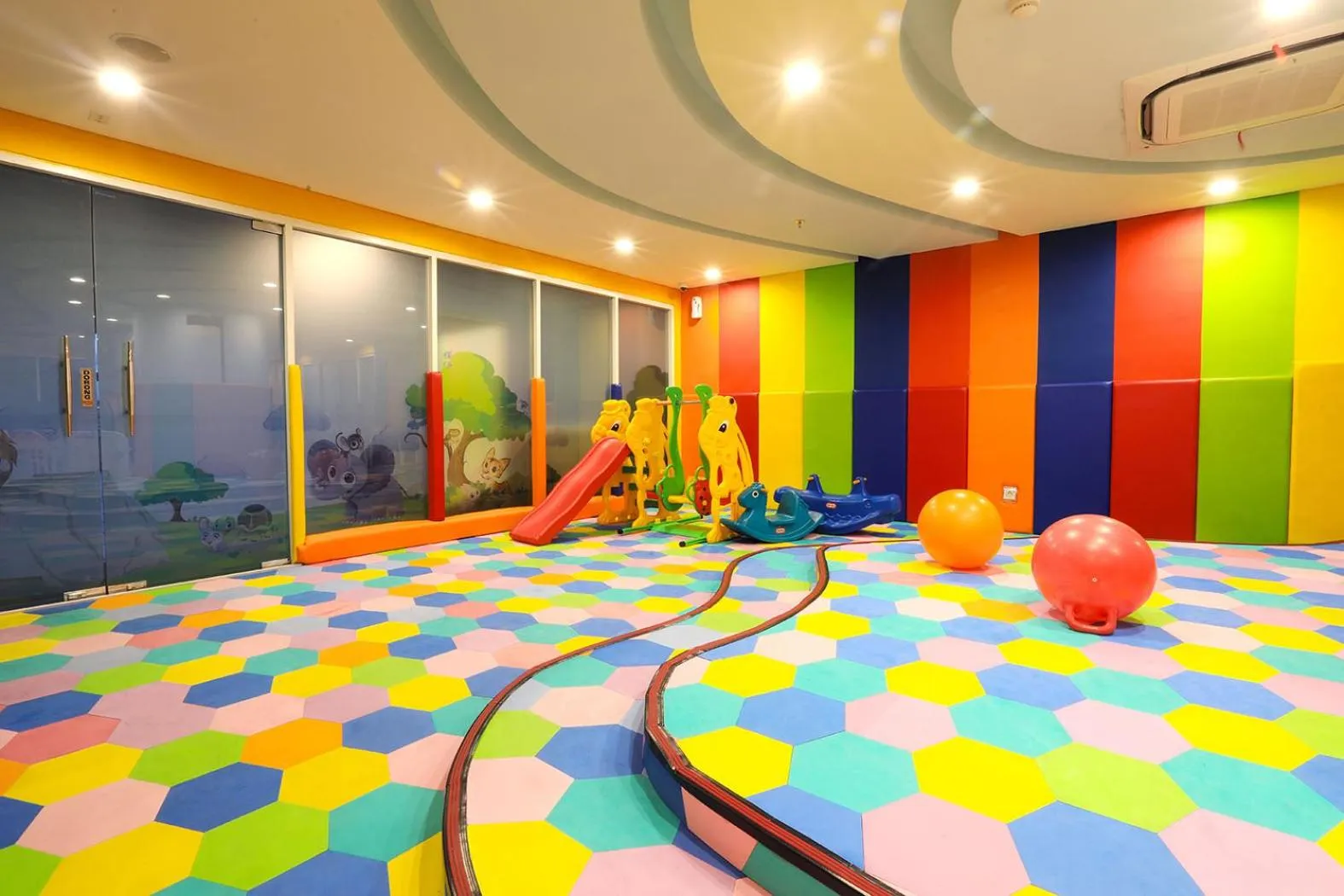 Bed in Menteng Park Exclusive Emerald