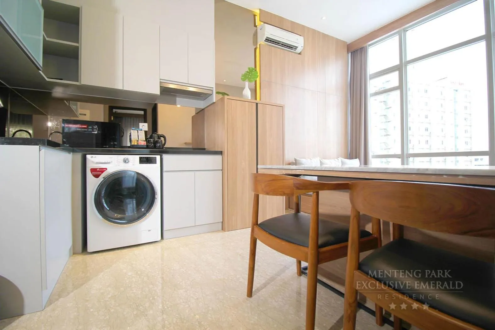 Menteng Park Exclusive Emerald