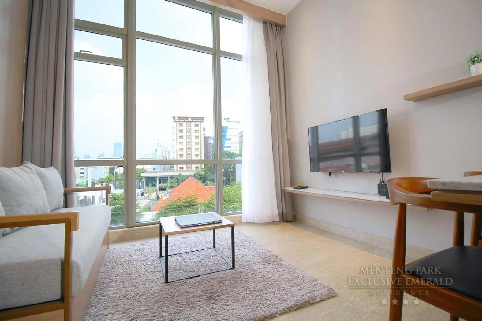 Menteng Park Exclusive Emerald