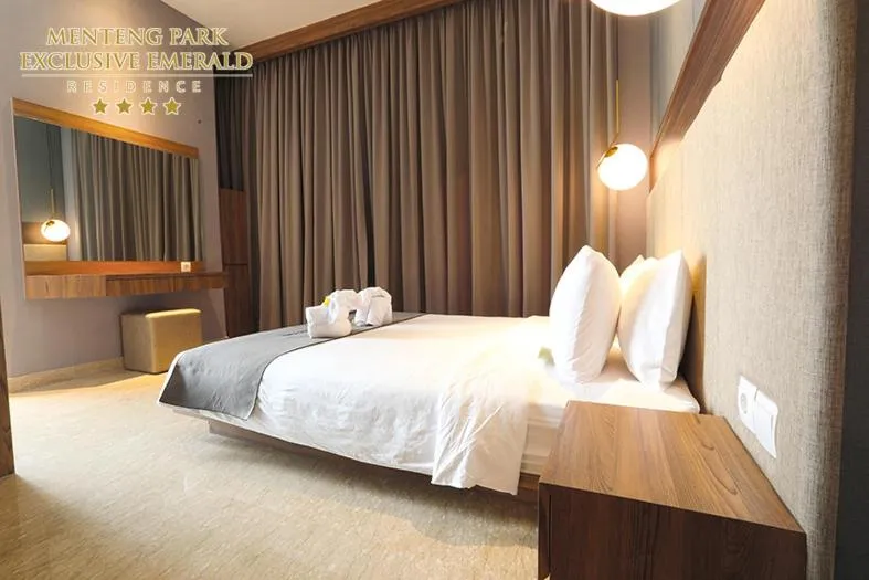 Bed in Menteng Park Exclusive Emerald