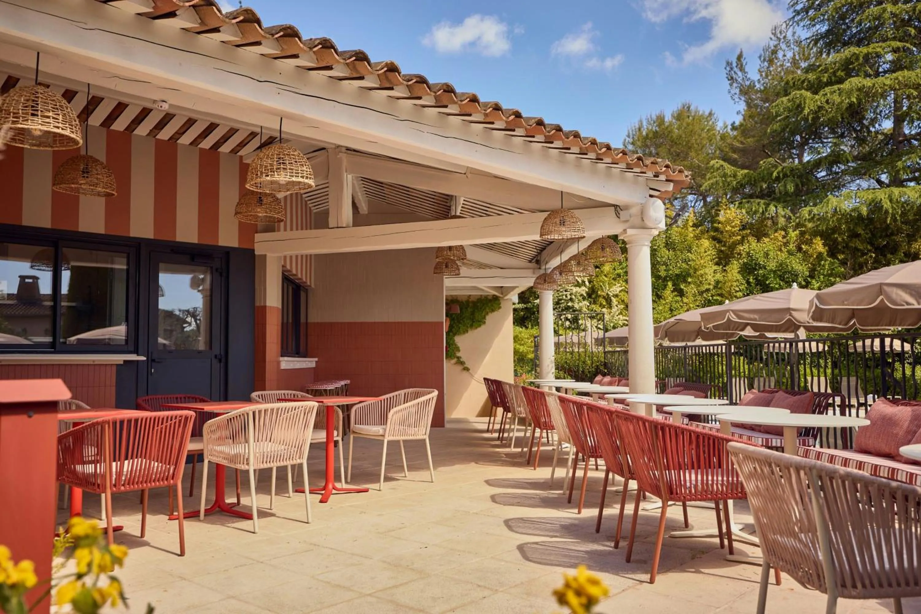 Swimming pool in La Bastide de Mougins, a Tribute Portfolio Hotel