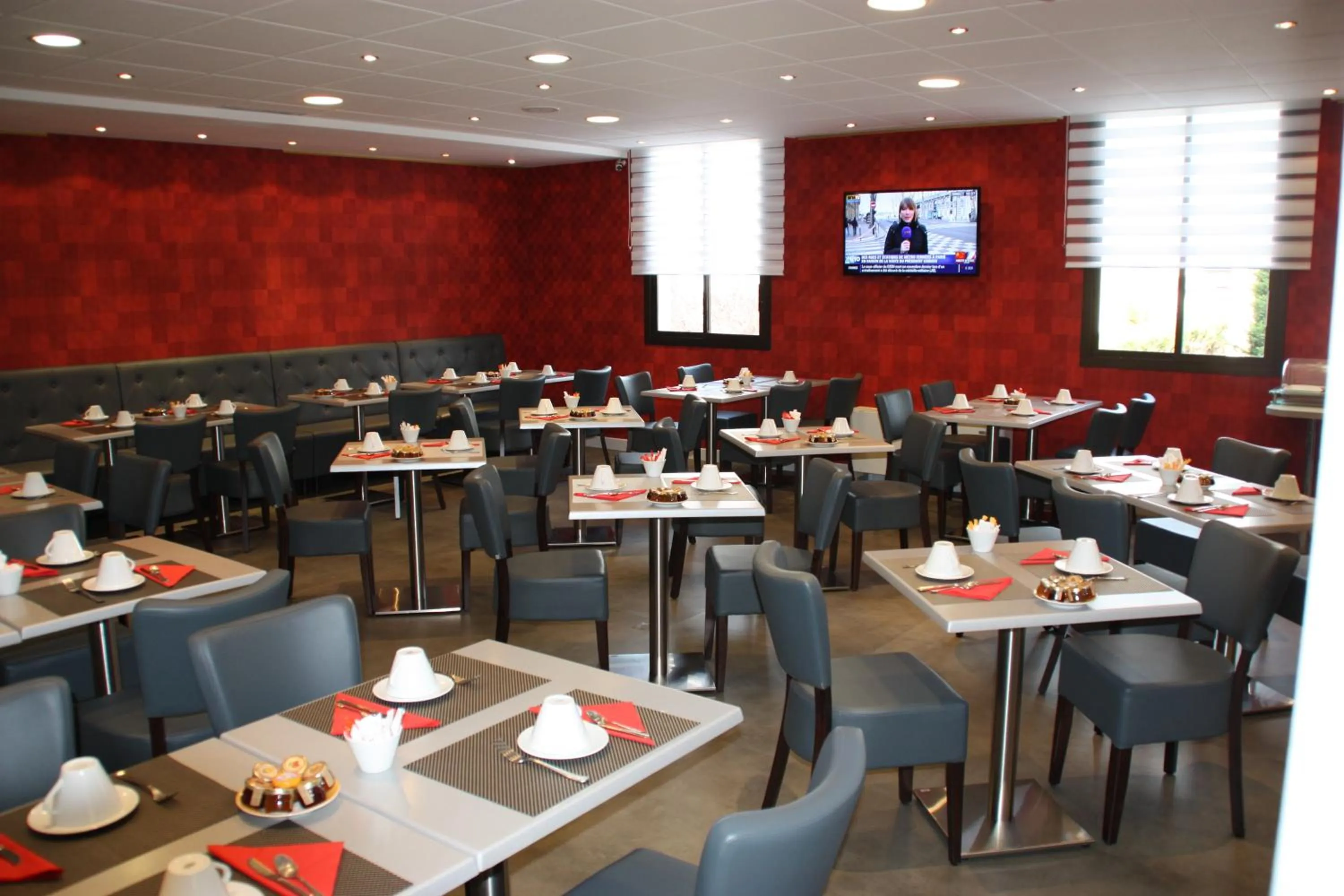 Restaurant/places to eat in Au Grand Hôtel de Sarlat - Pavillon de SELVES