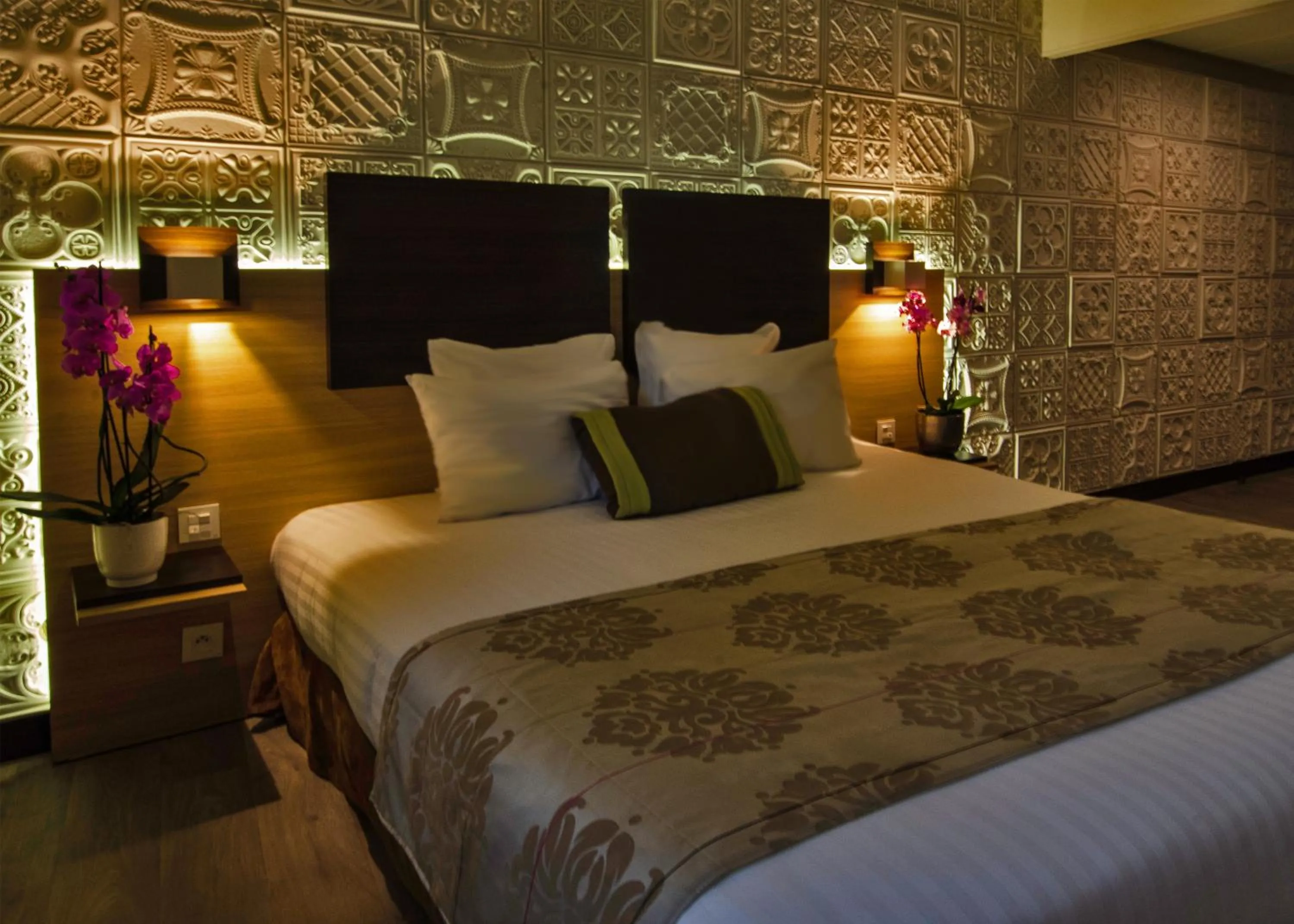 Bed in Au Grand Hôtel de Sarlat - Pavillon de SELVES