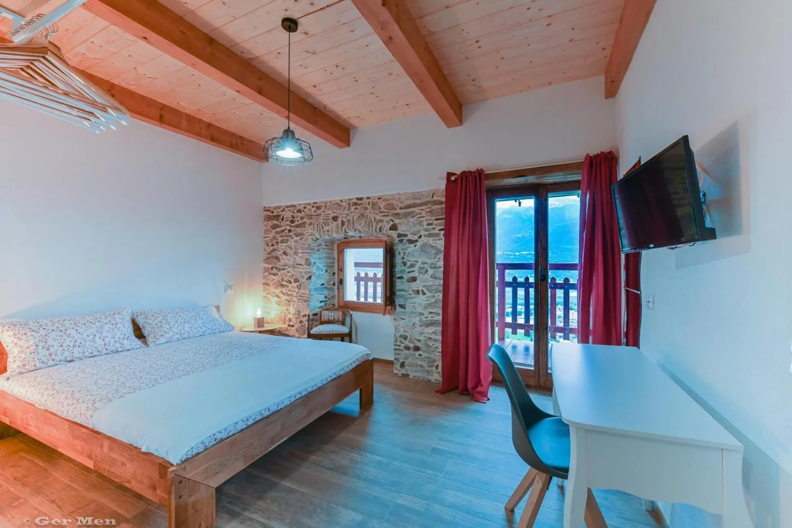 Photo of the whole room, Bed in Ossola dal Monte - Affittacamere