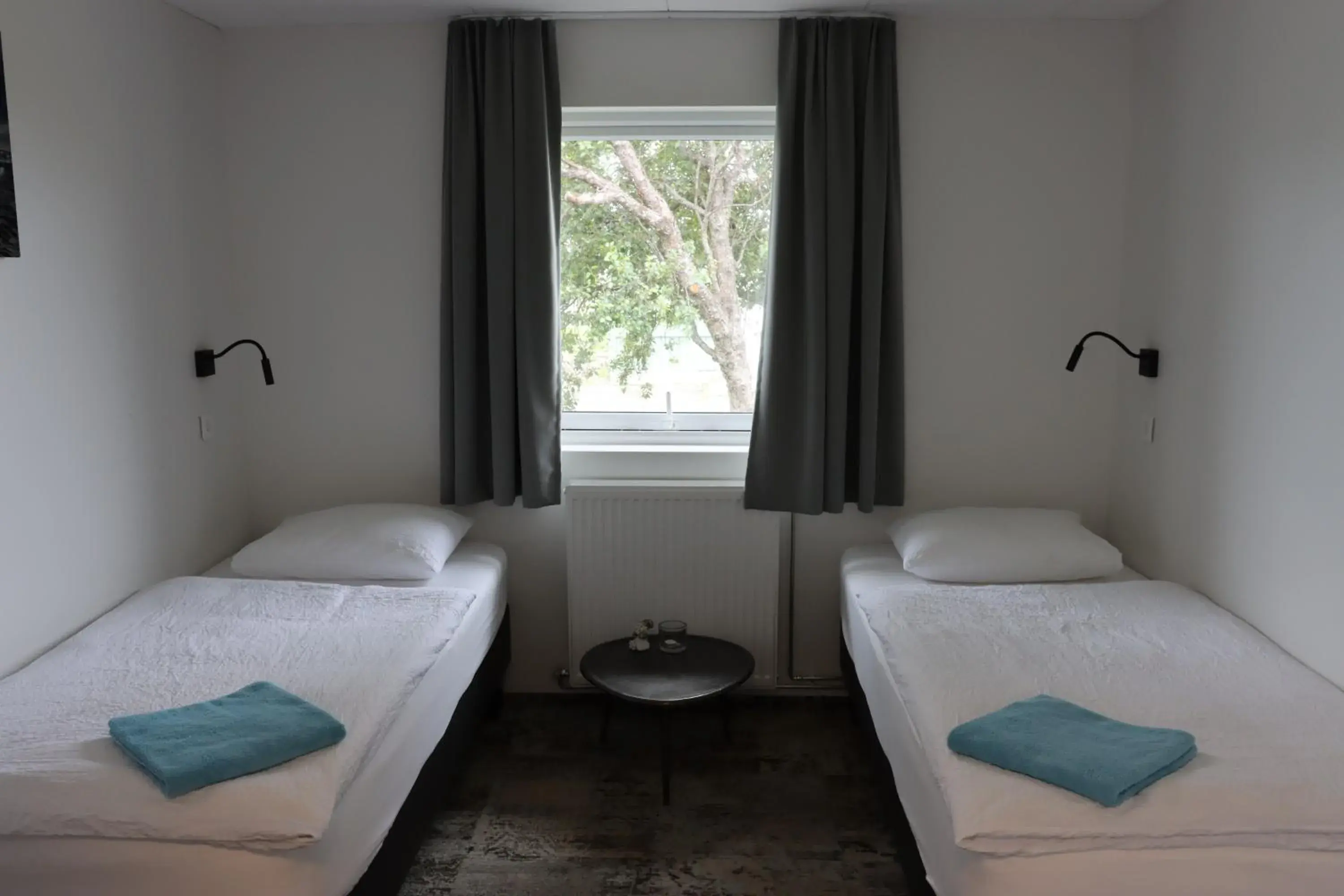 Twin Room with Shared Bathroom in Höfn Hostel Twin Room with Shared Bathroom in Höfn Hostel