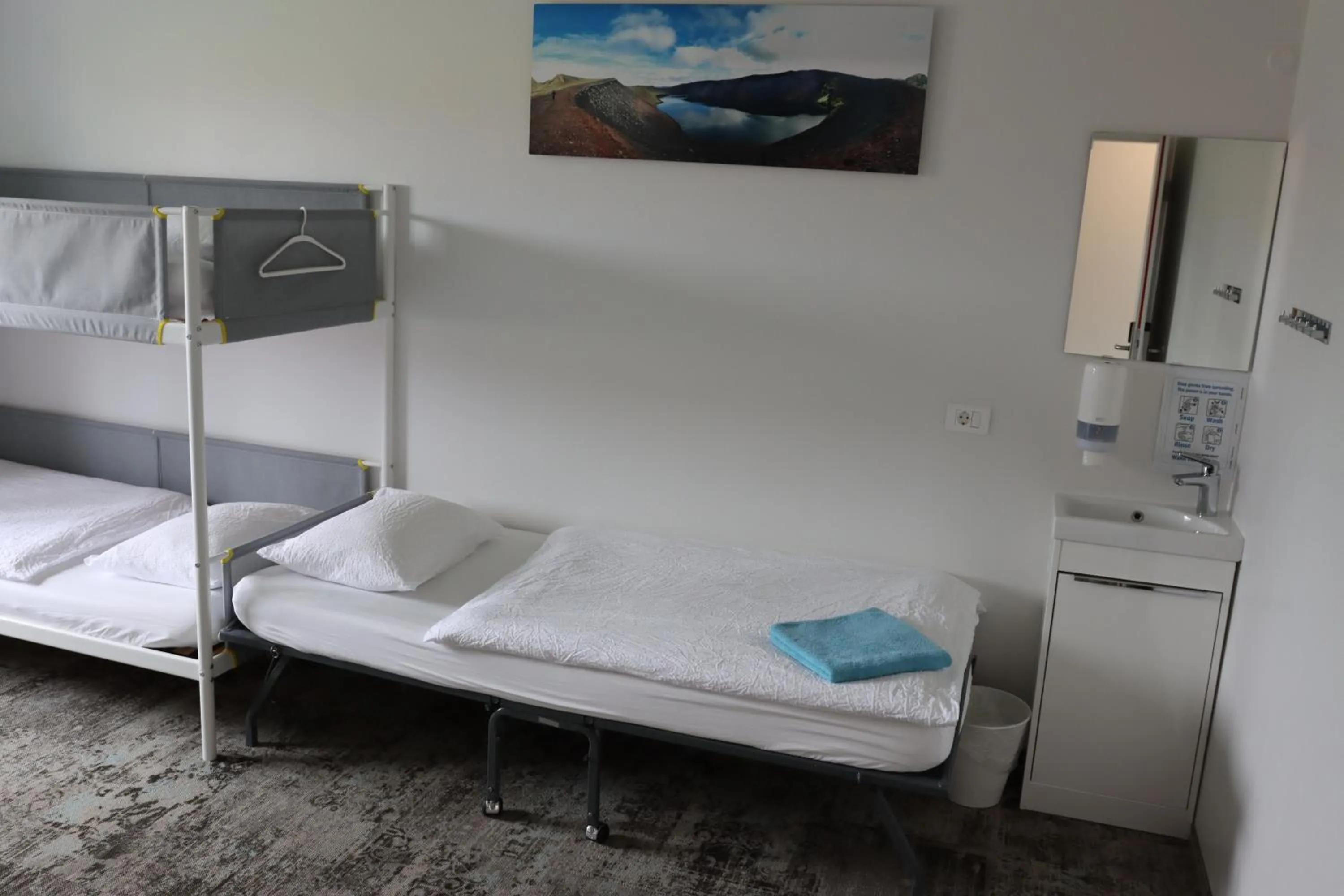 Bed in Höfn Hostel