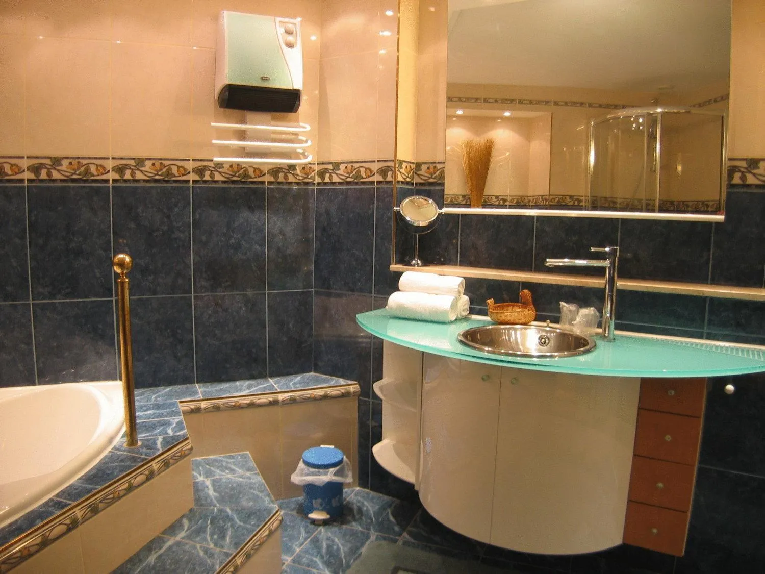 Bathroom in La Roseraie Biebler