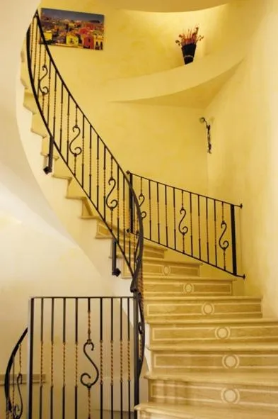 Decorative detail in Zingaro Hotel