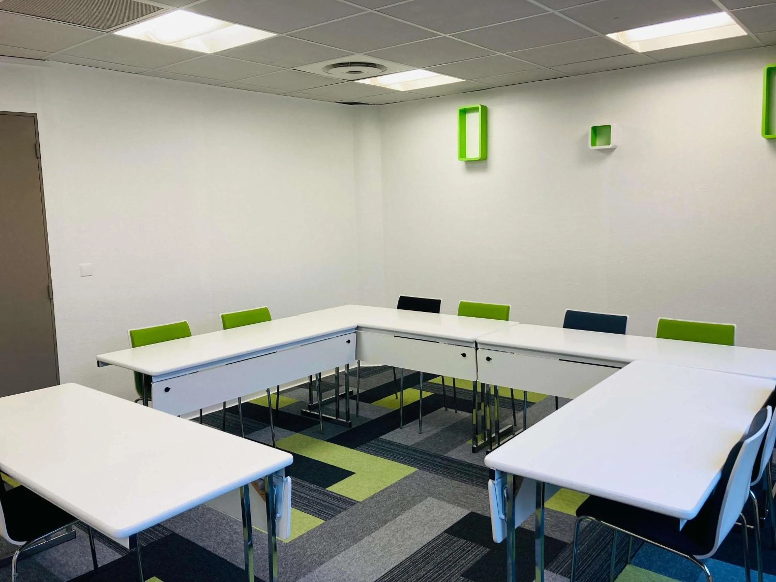 Meeting/conference room in ibis Toulouse Pont Jumeaux