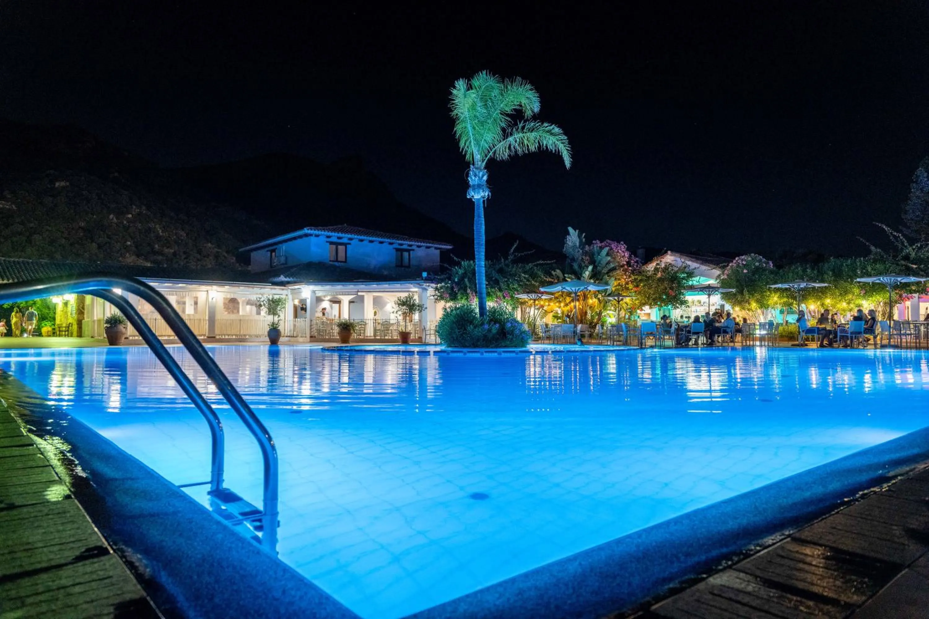 Swimming pool in Perdepera Resort