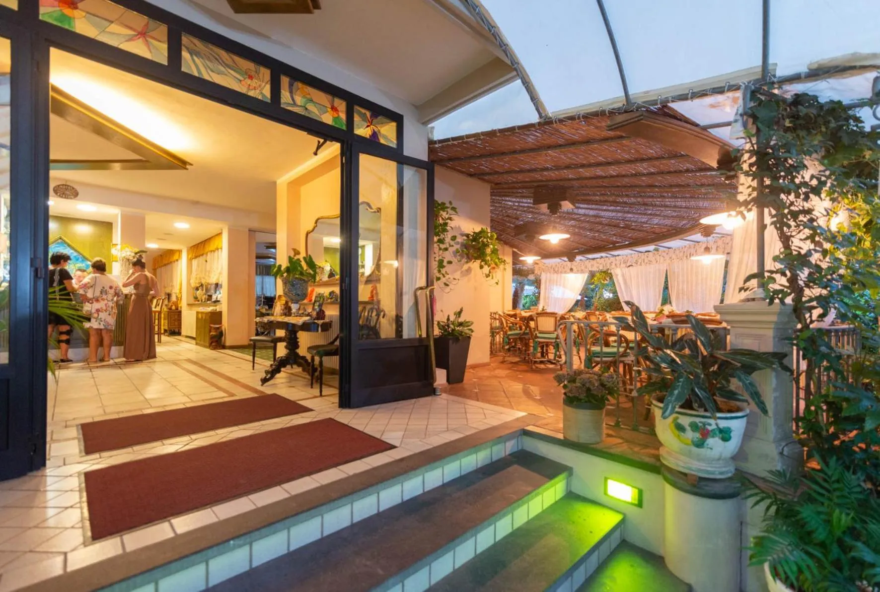 Facade/entrance in Hotel Kyrton