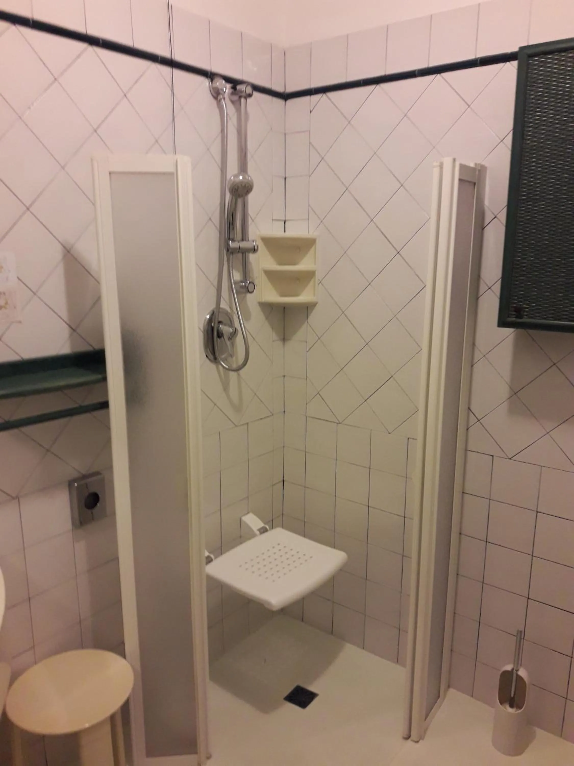 Bathroom in Hotel Kyrton