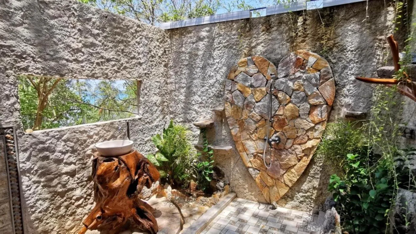 Bathroom in Alam Kita