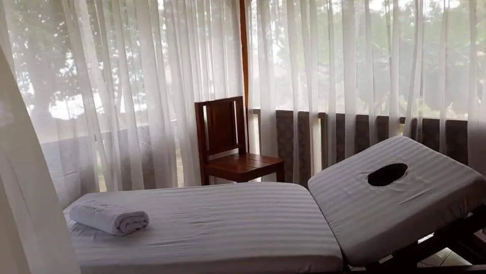Massage, Bed in Alam Kita