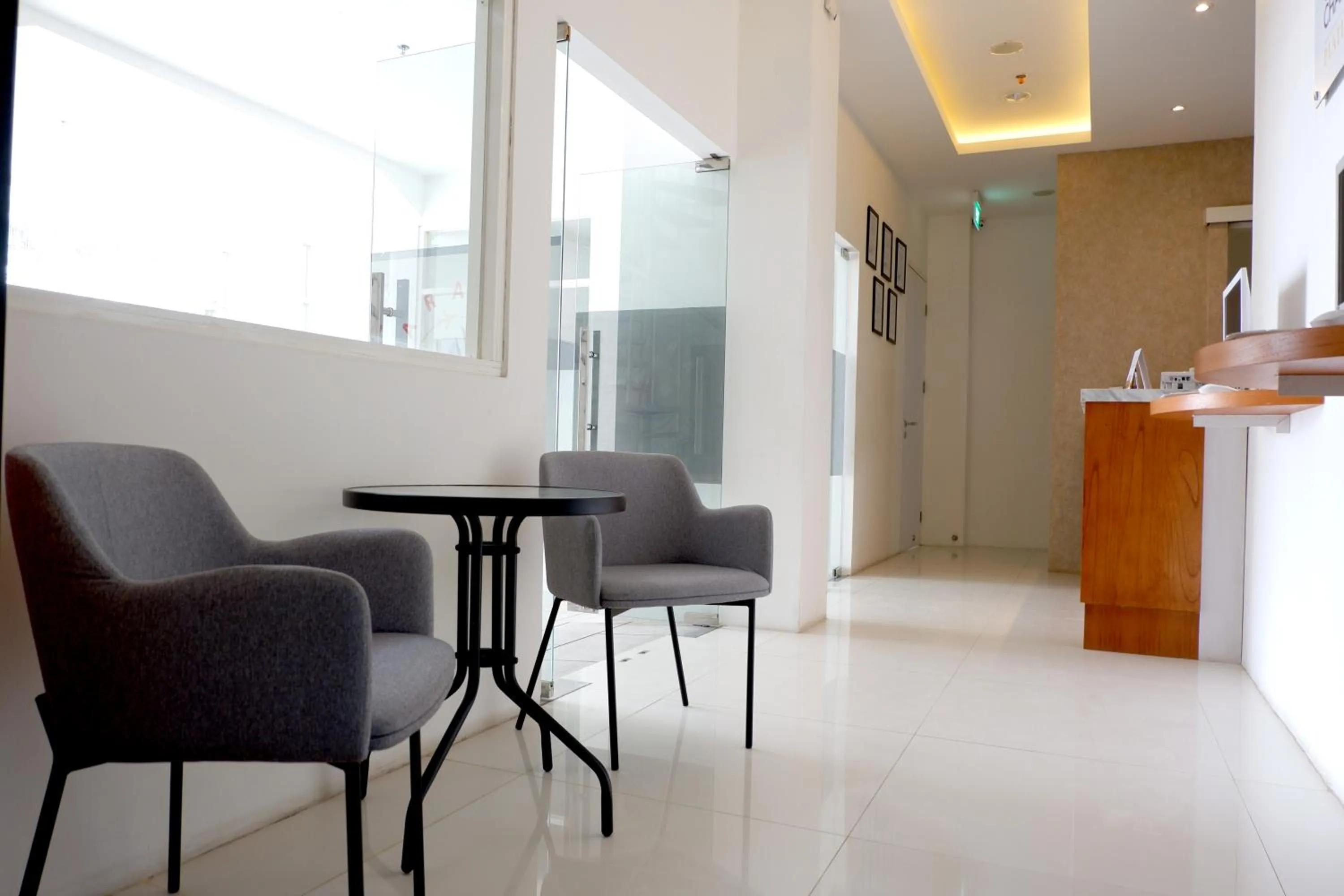 Seating area in Arawa Traveller's Inn Motel