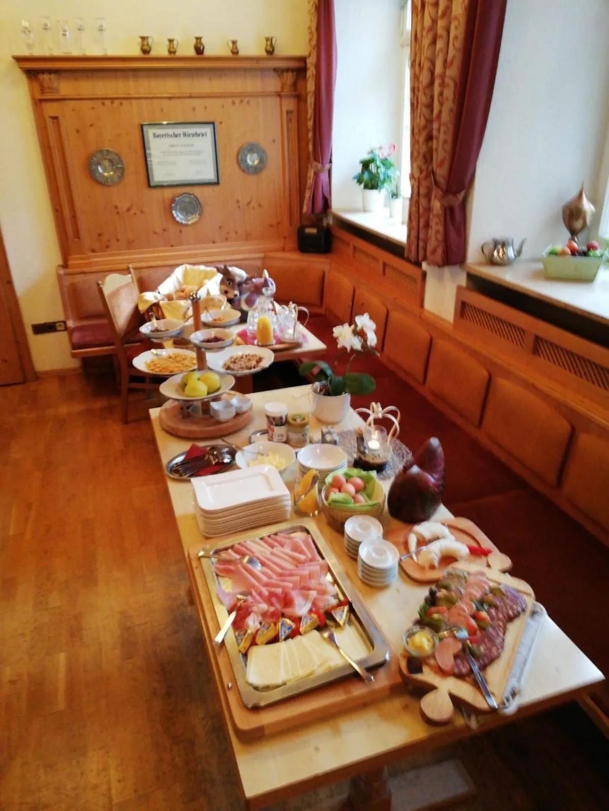 Breakfast in Hotel & Restaurant Krone