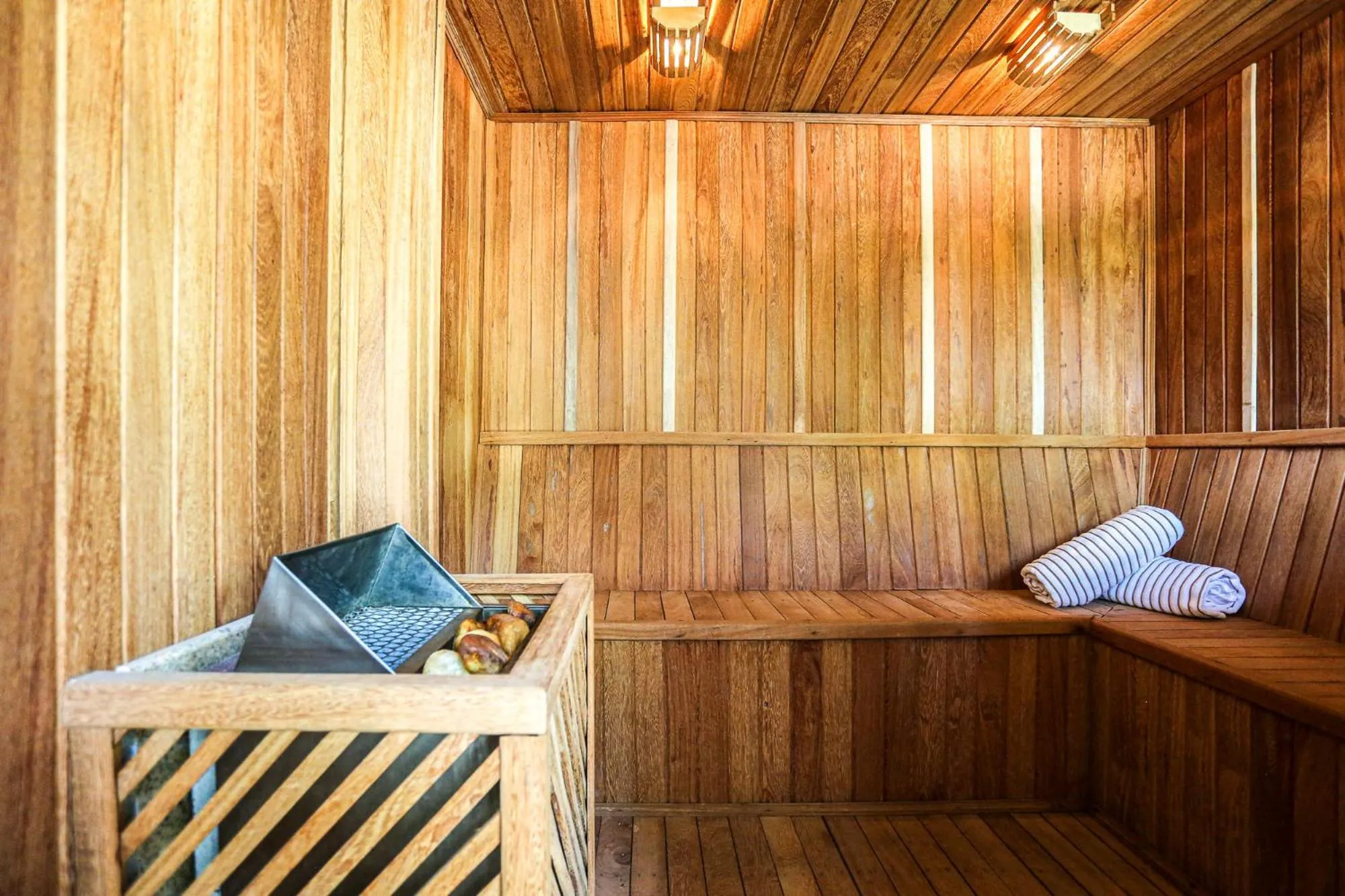 Sauna in Estaleiro Guest House