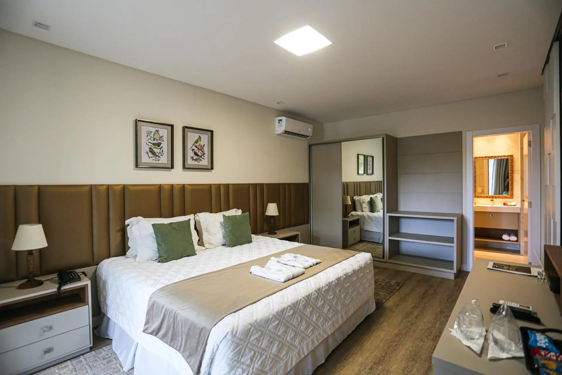 Bed in Estaleiro Guest House