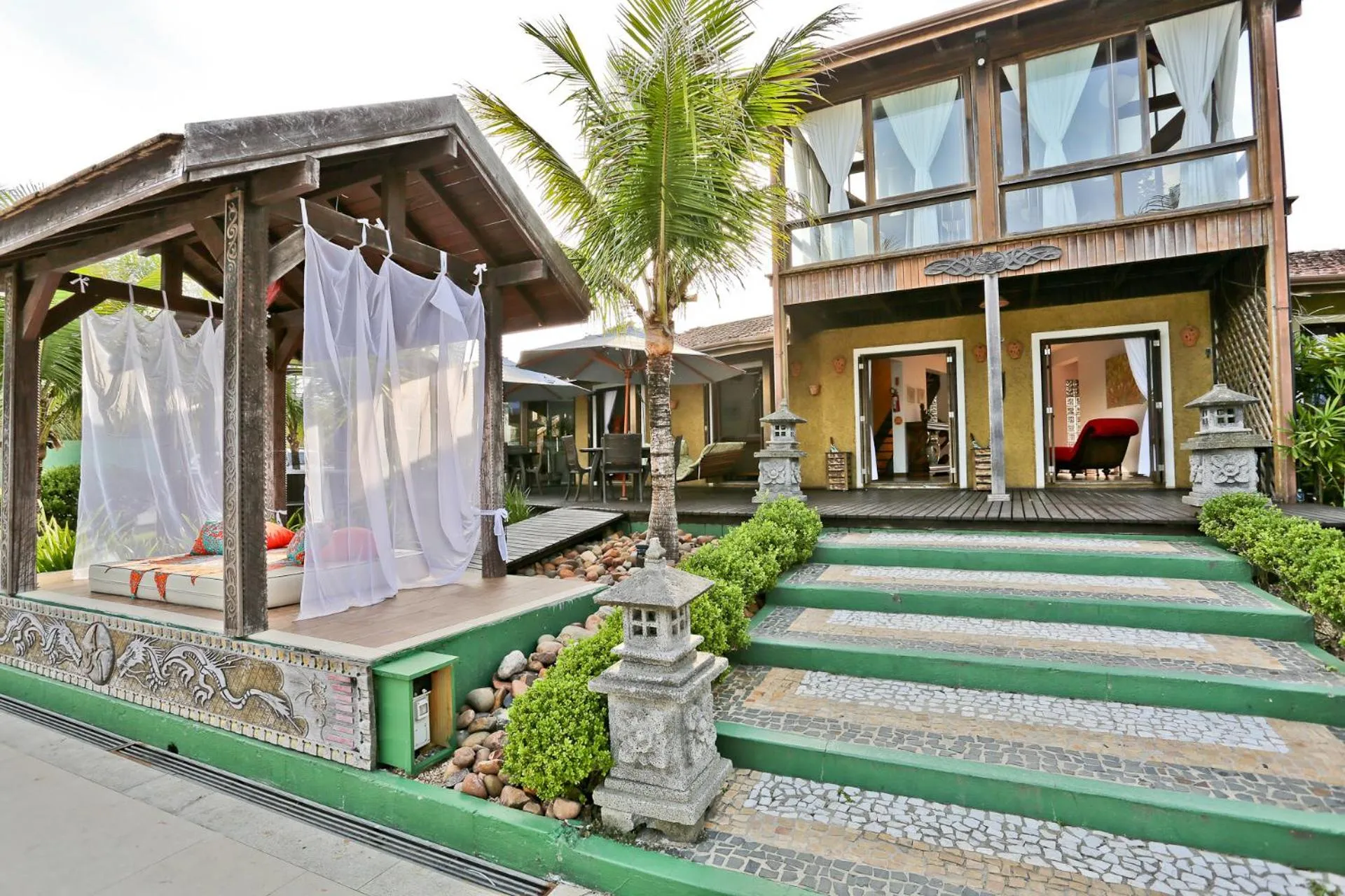 Property building in Estaleiro Guest House