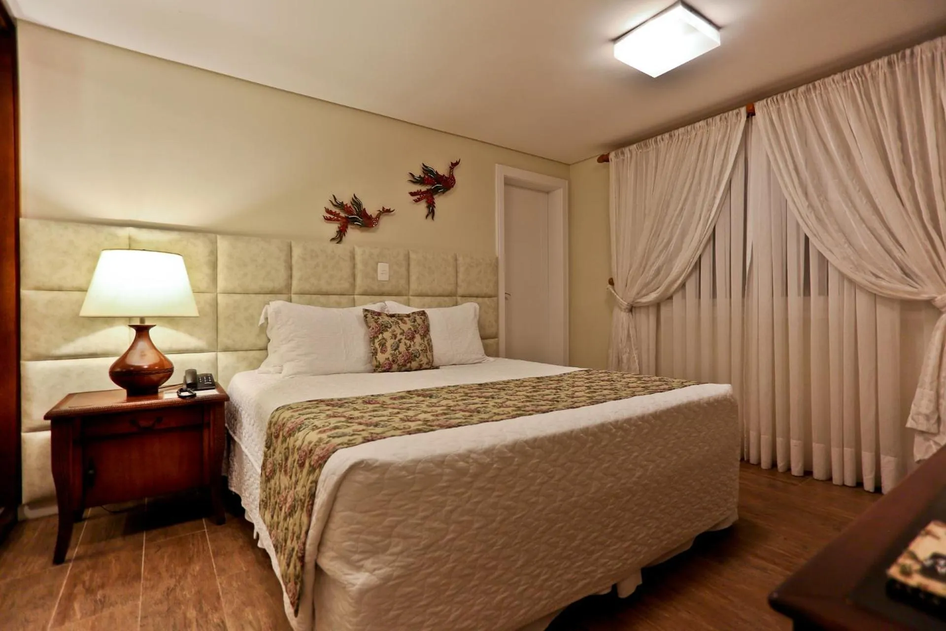 Bedroom, Bed in Estaleiro Guest House