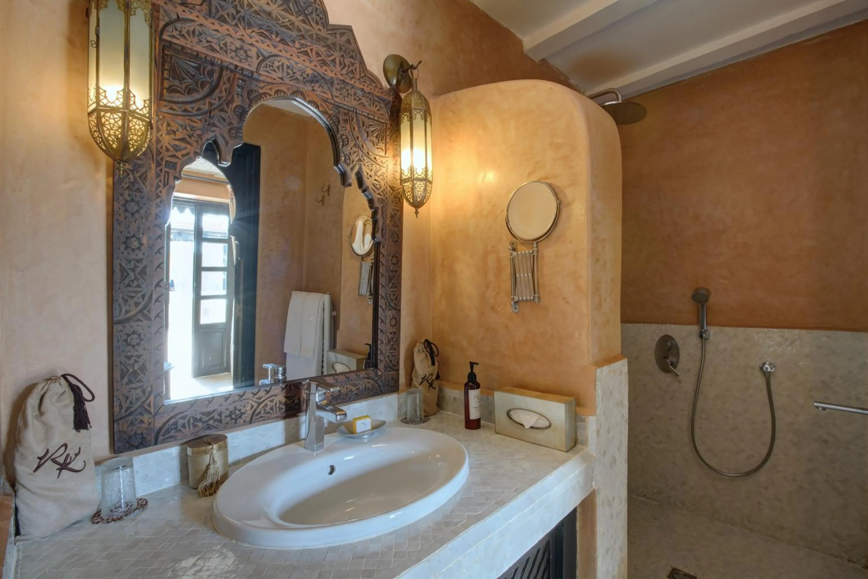 Bathroom in Riad Kheirredine