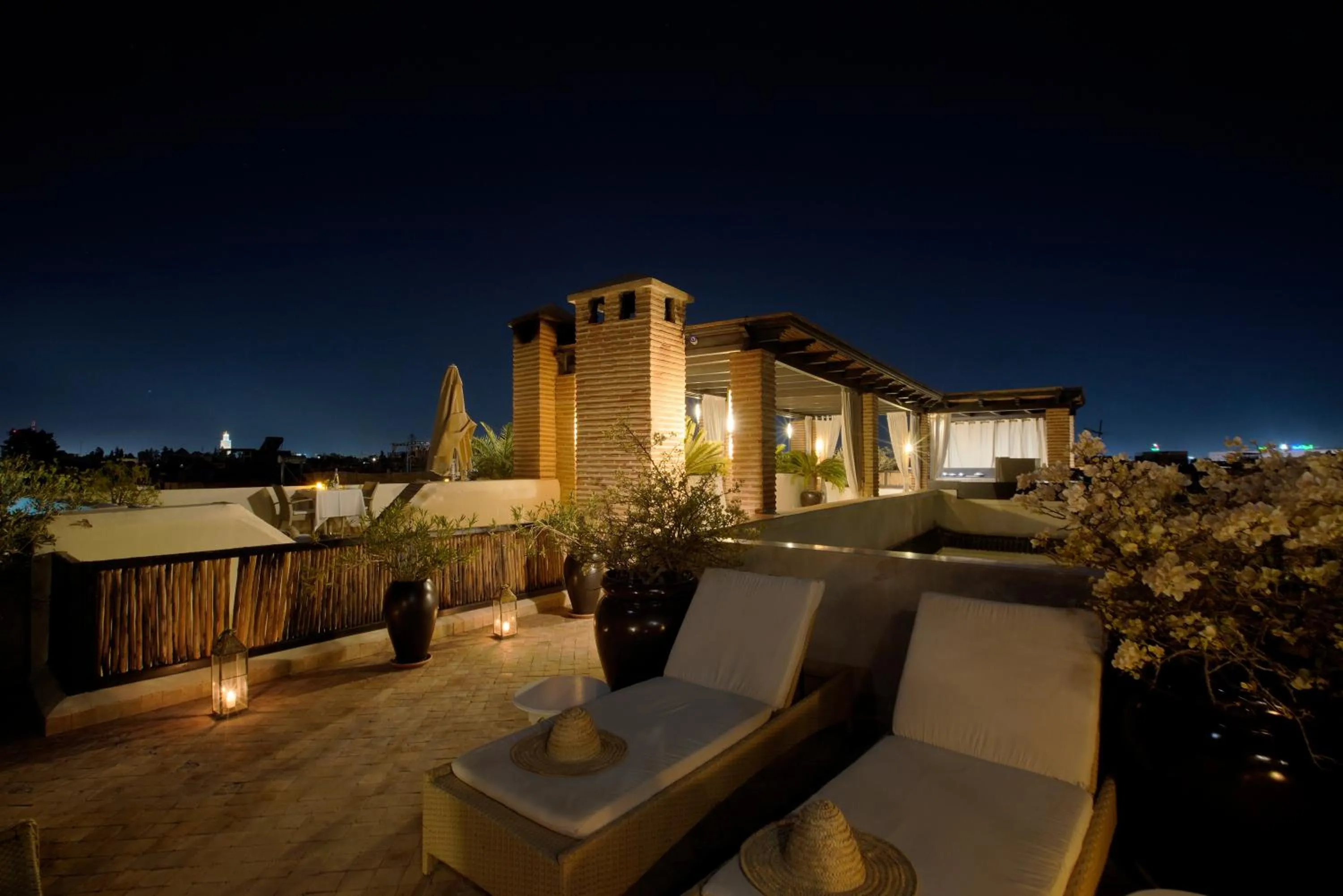 Property building in Riad Kheirredine