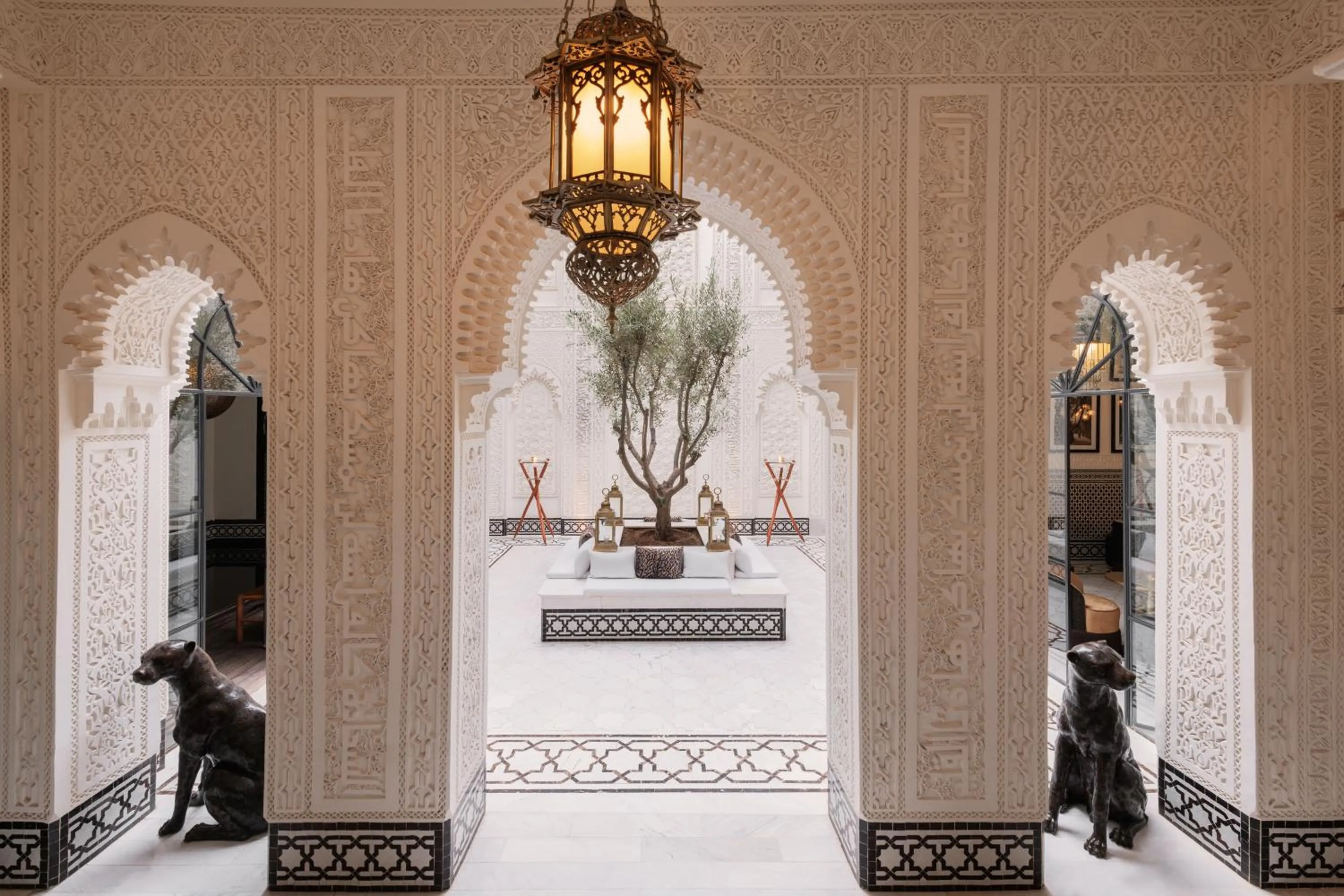 Property building in Riad Kheirredine