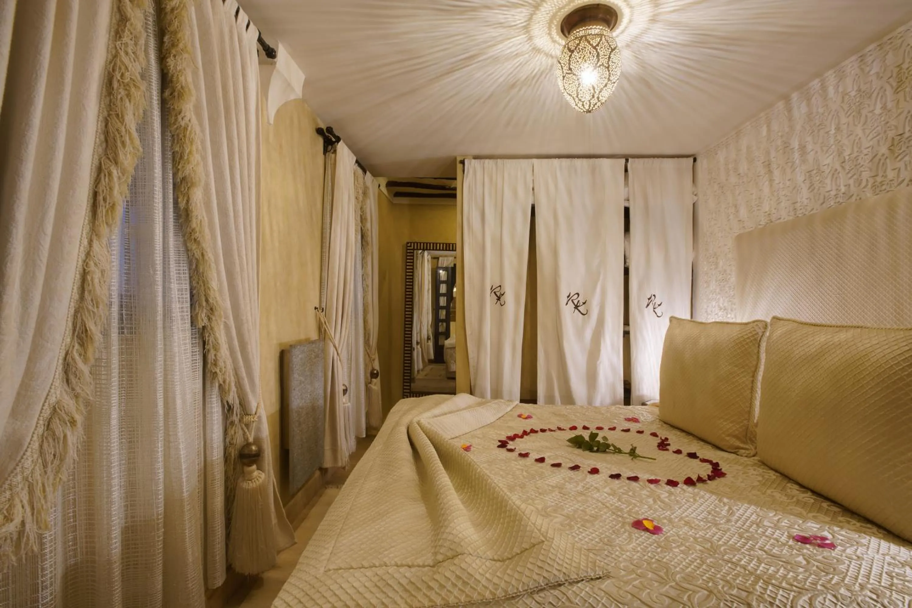 Bed in Riad Kheirredine