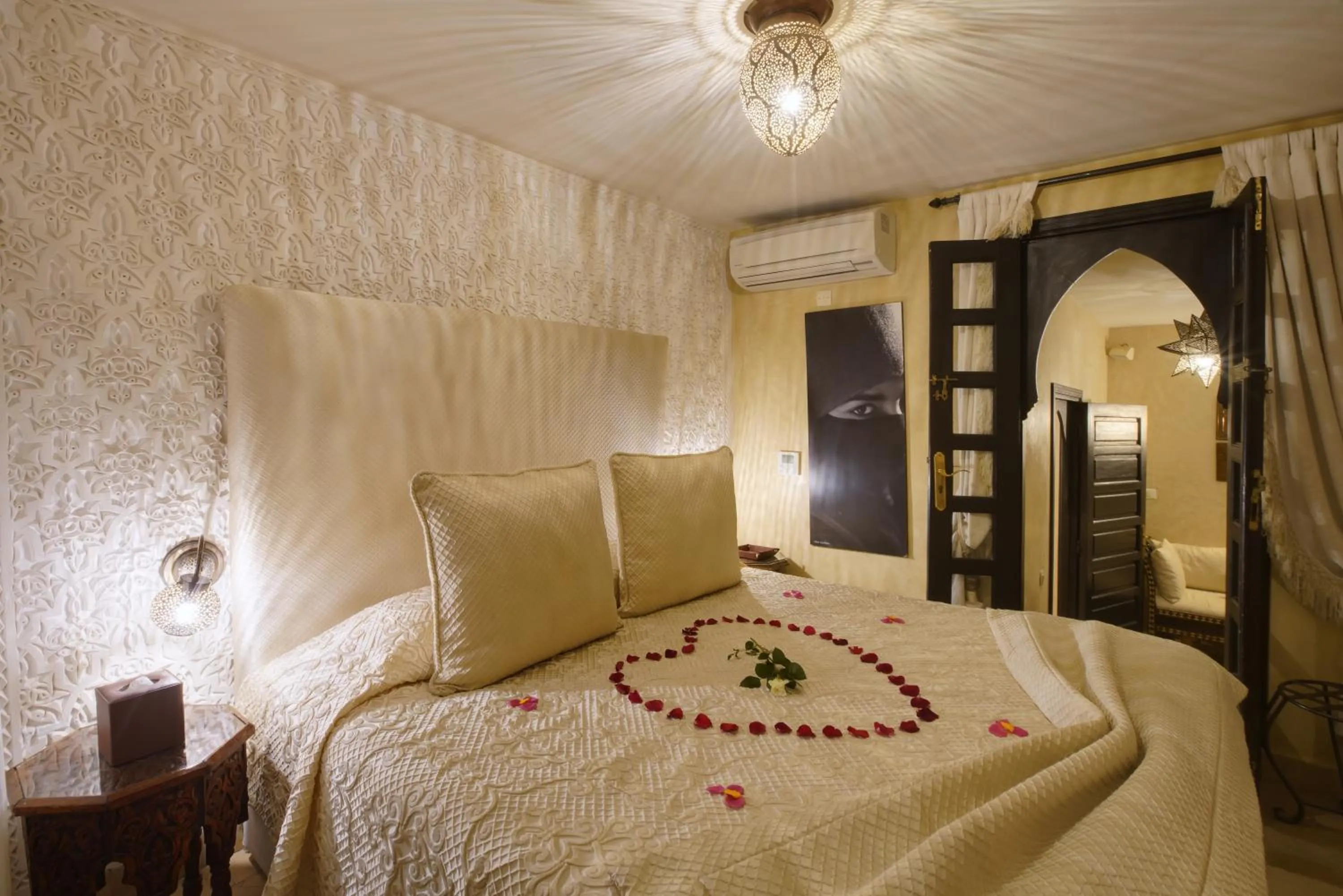 Bed in Riad Kheirredine