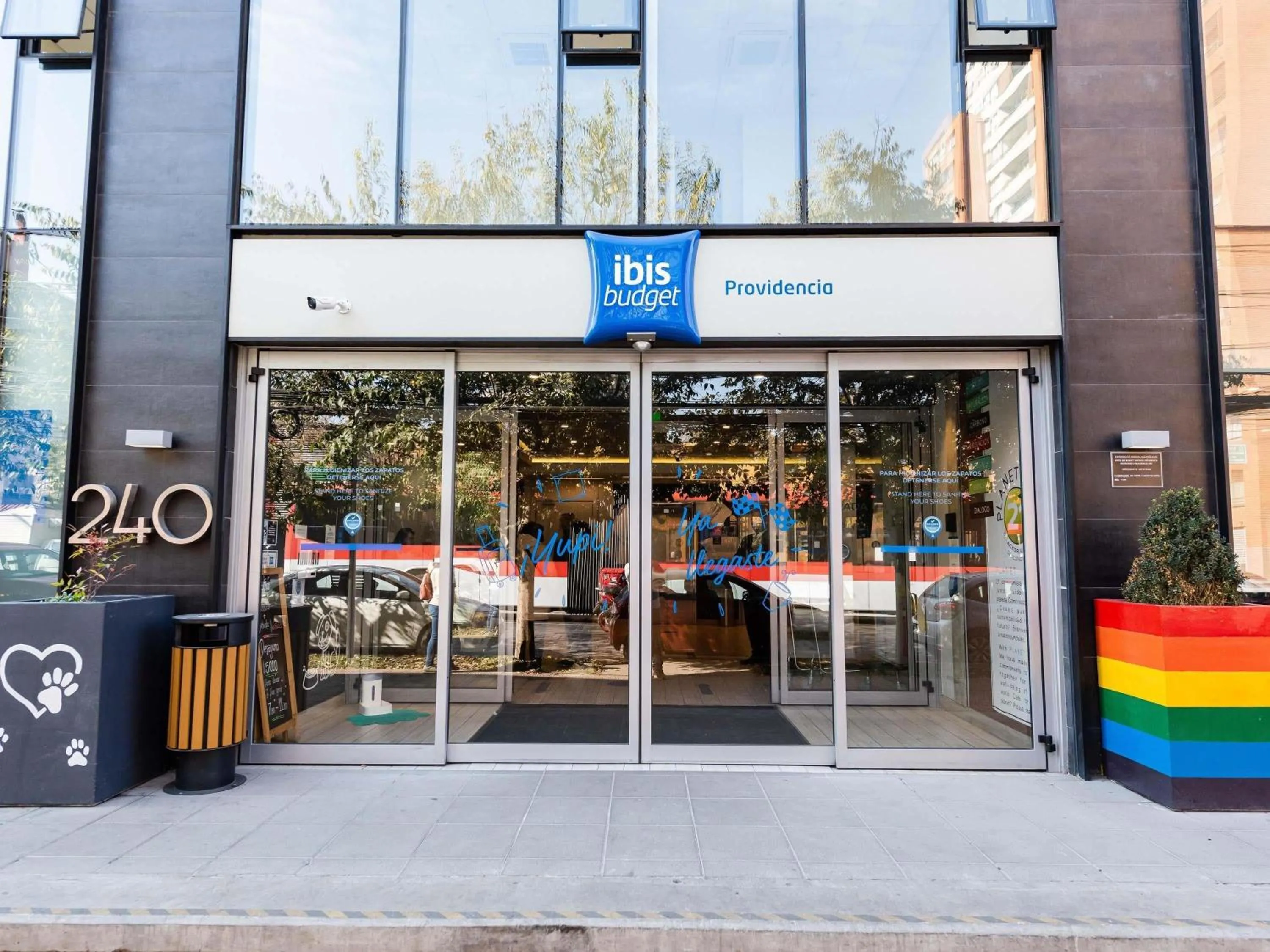 Property building in ibis budget Santiago Providencia