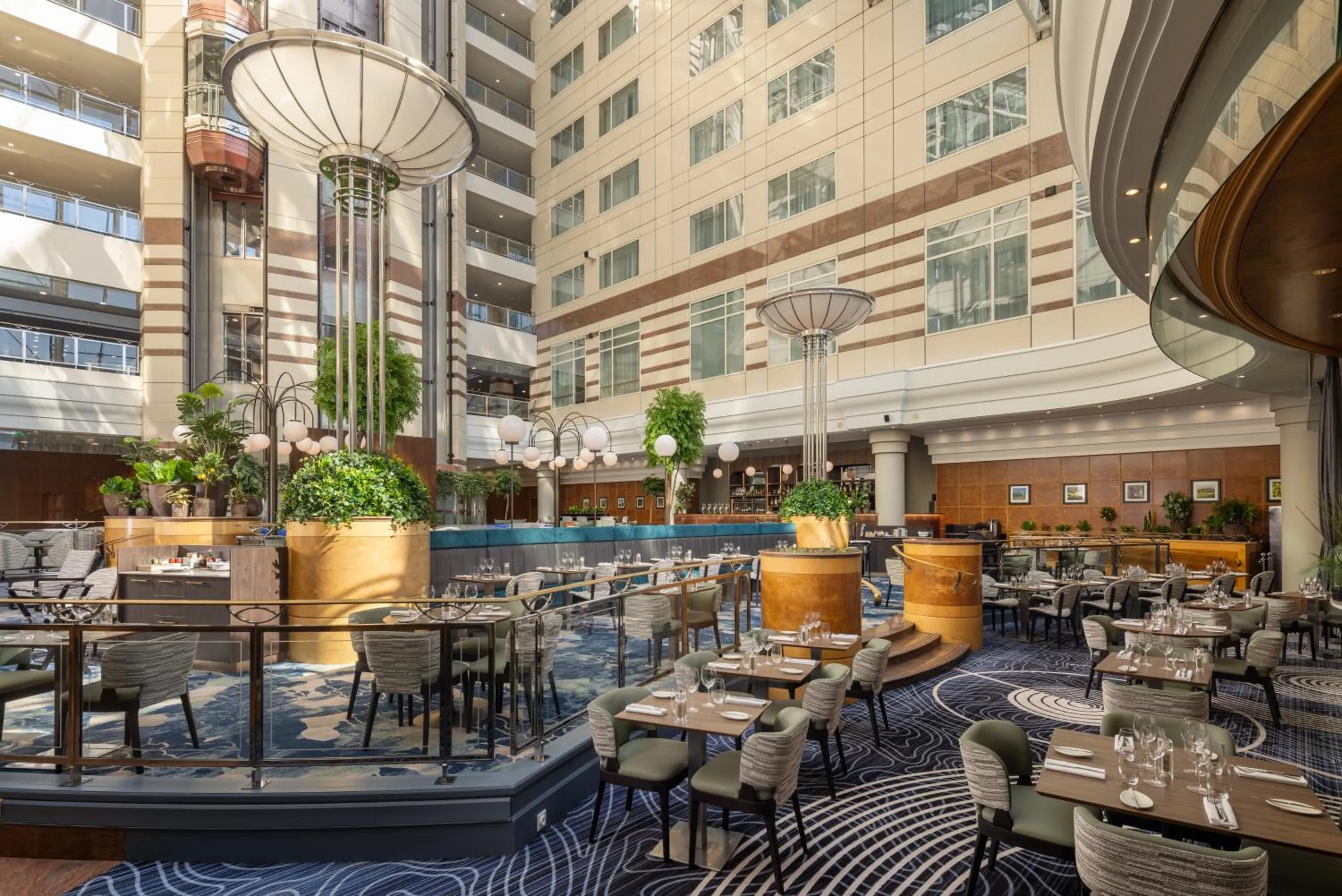 Restaurant/places to eat in Hilton Paris Charles De Gaulle Airport