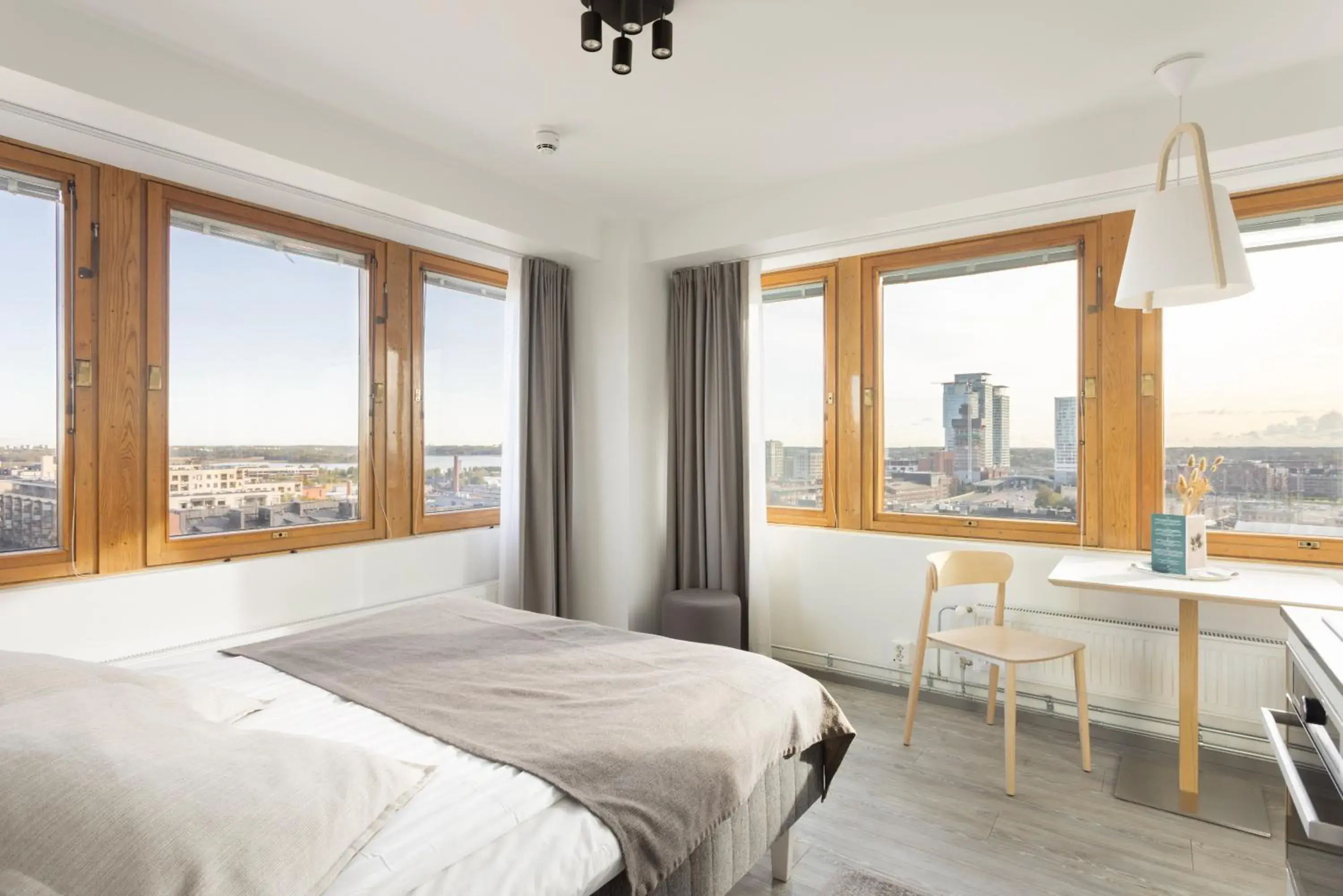 Standard-studio with a panoramic view in Noli Sörnäinen Standard-studio with a panoramic view in Noli Sörnäinen