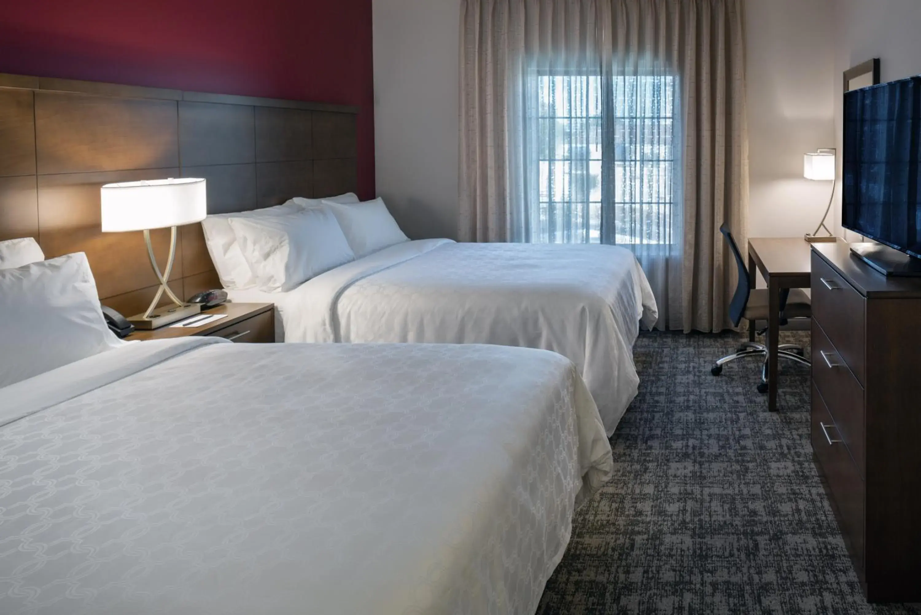 Queen Studio Suite with Two Queen Beds - Mobility Access Tub/Non-Smoking in Staybridge Suites - Phoenix – Biltmore Area by IHG Queen Studio Suite with Two Queen Beds - Mobility Access Tub/Non-Smoking in Staybridge Suites - Phoenix – Biltmore Area by IHG