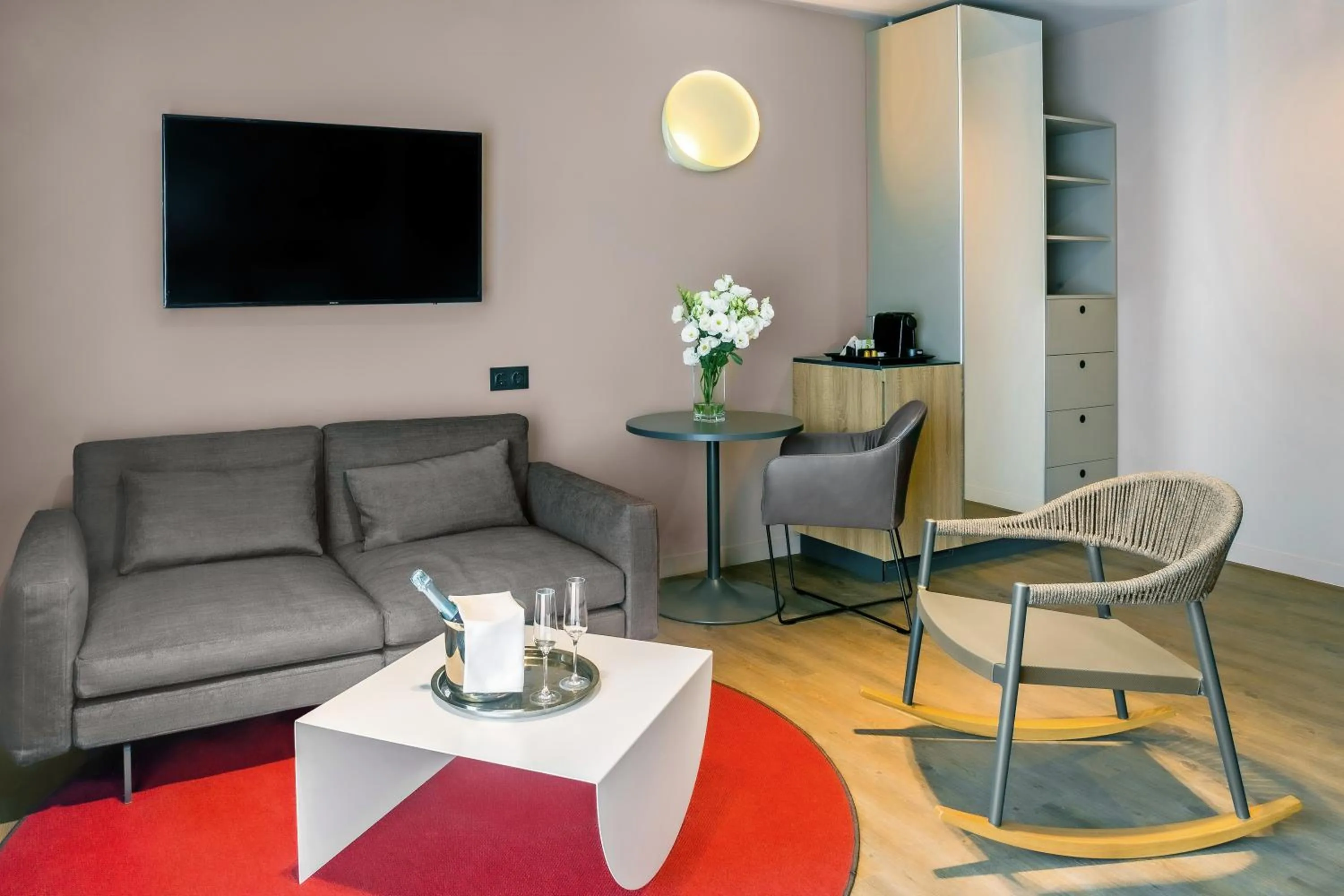 TV and multimedia in Cortile Hotel - Adults Only