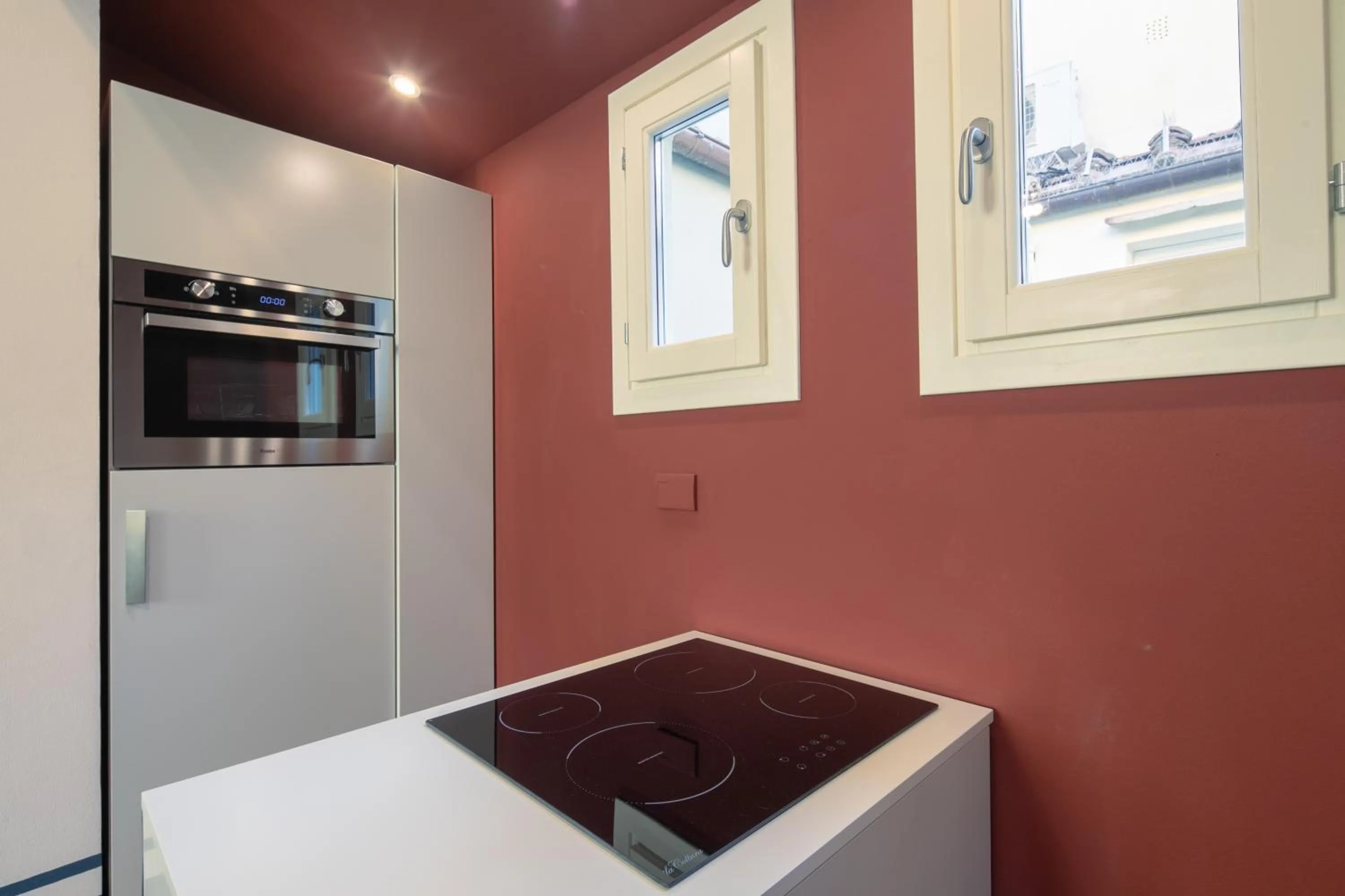 Kitchen or kitchenette in Nerli Prestige by Mmega