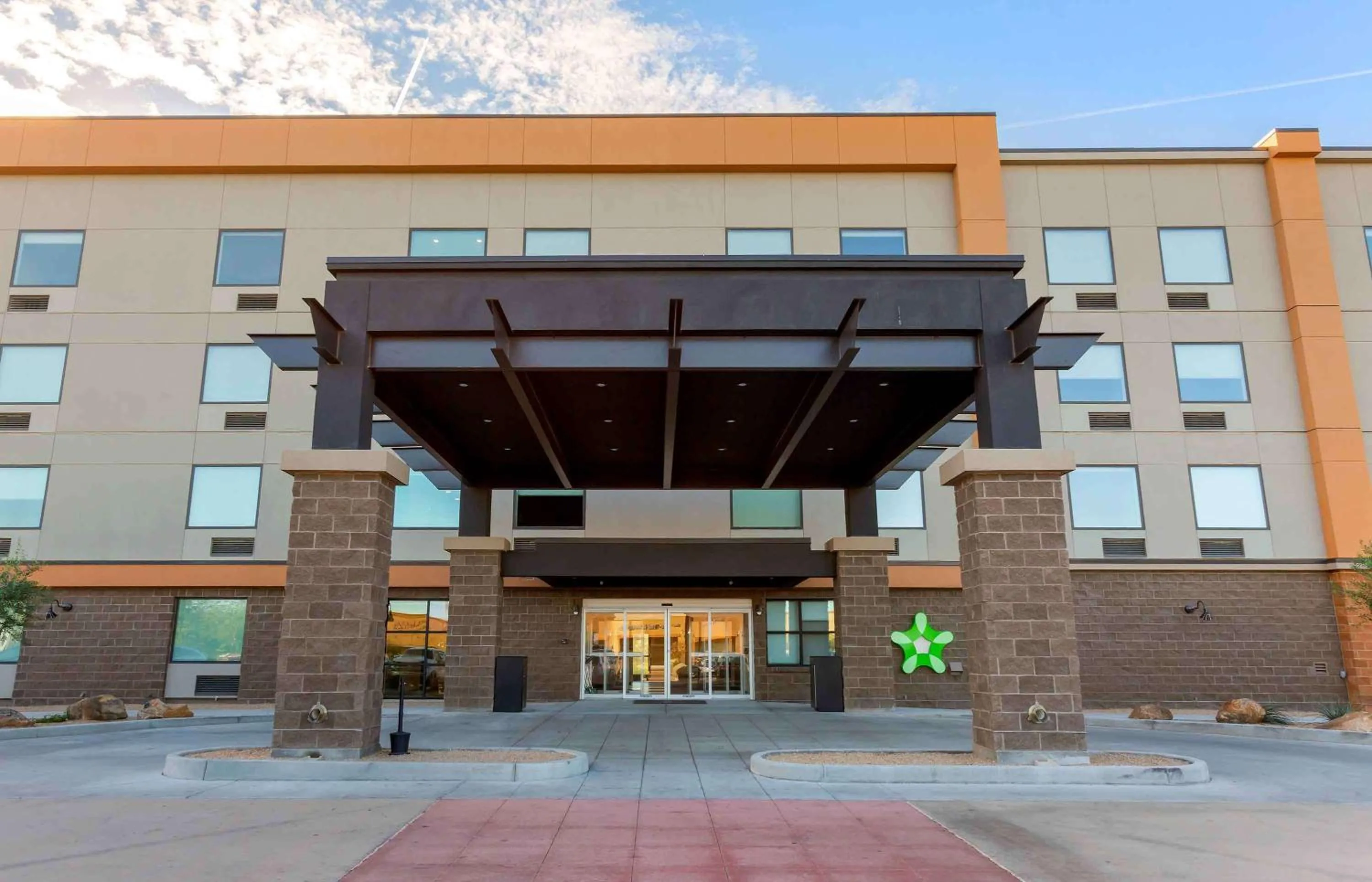Property building in Extended Stay America Premier Suites - Phoenix - Chandler - Downtown