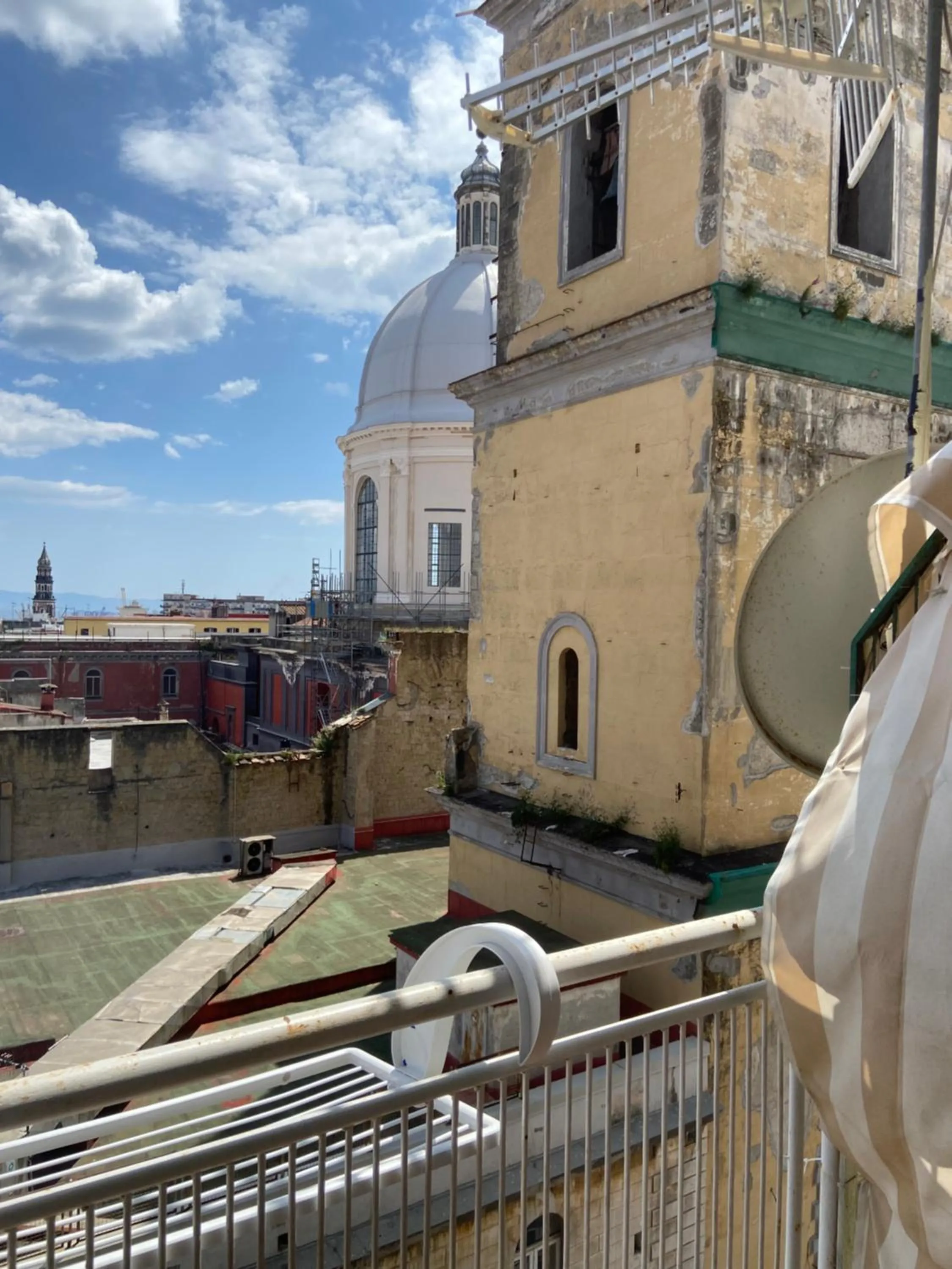 Metropolitan Panoramic Apartment