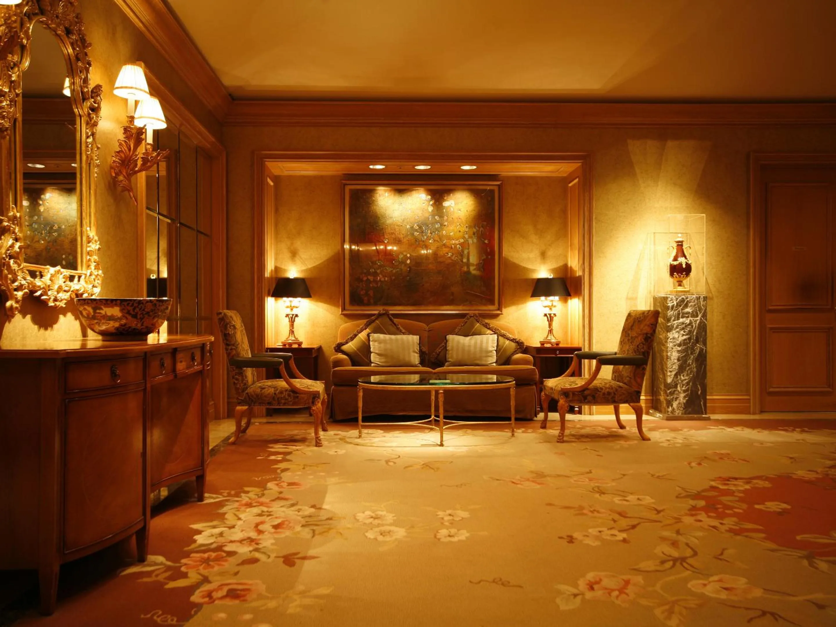 Lobby or reception in Sendai Royal Park Hotel