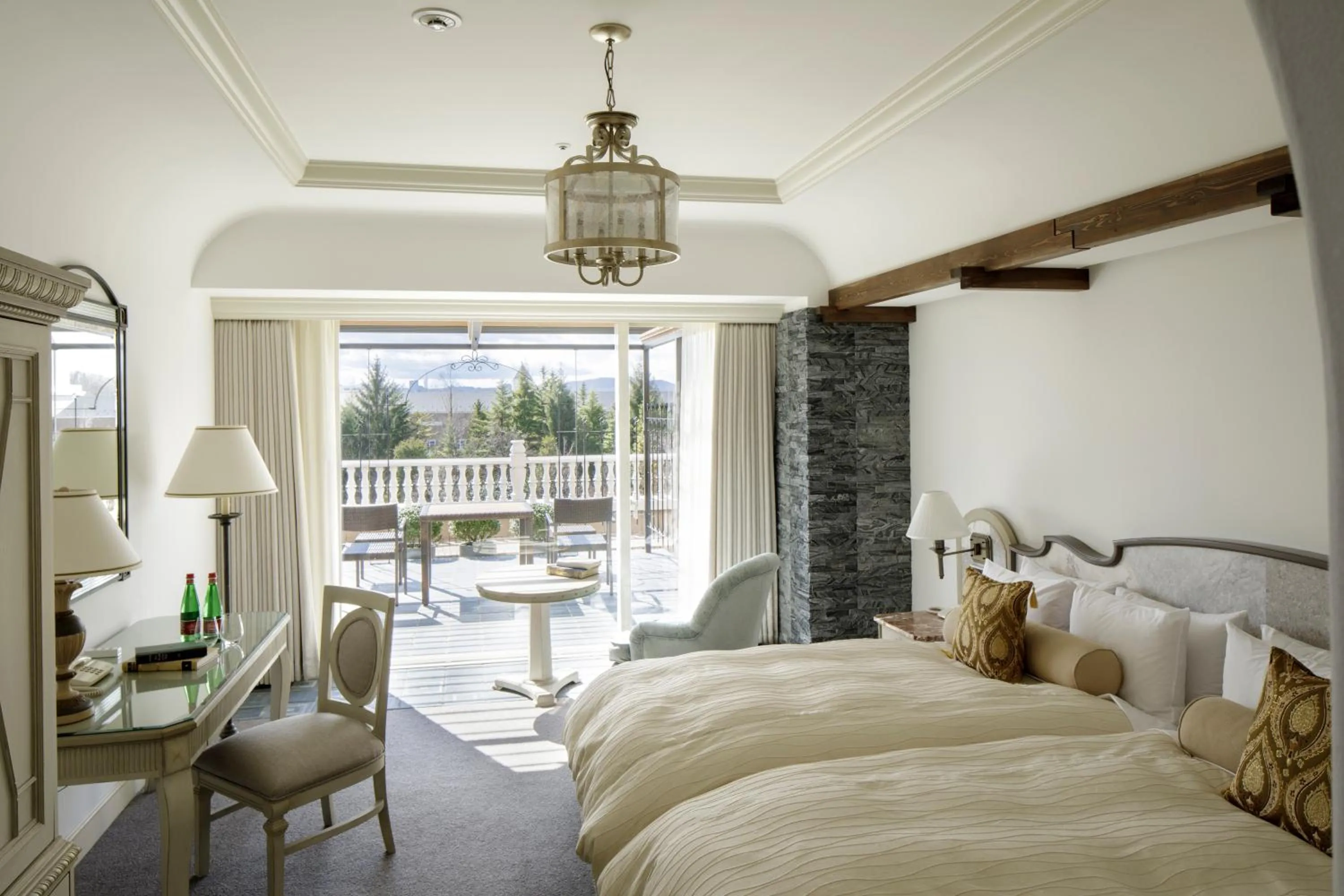 Bed in Sendai Royal Park Hotel