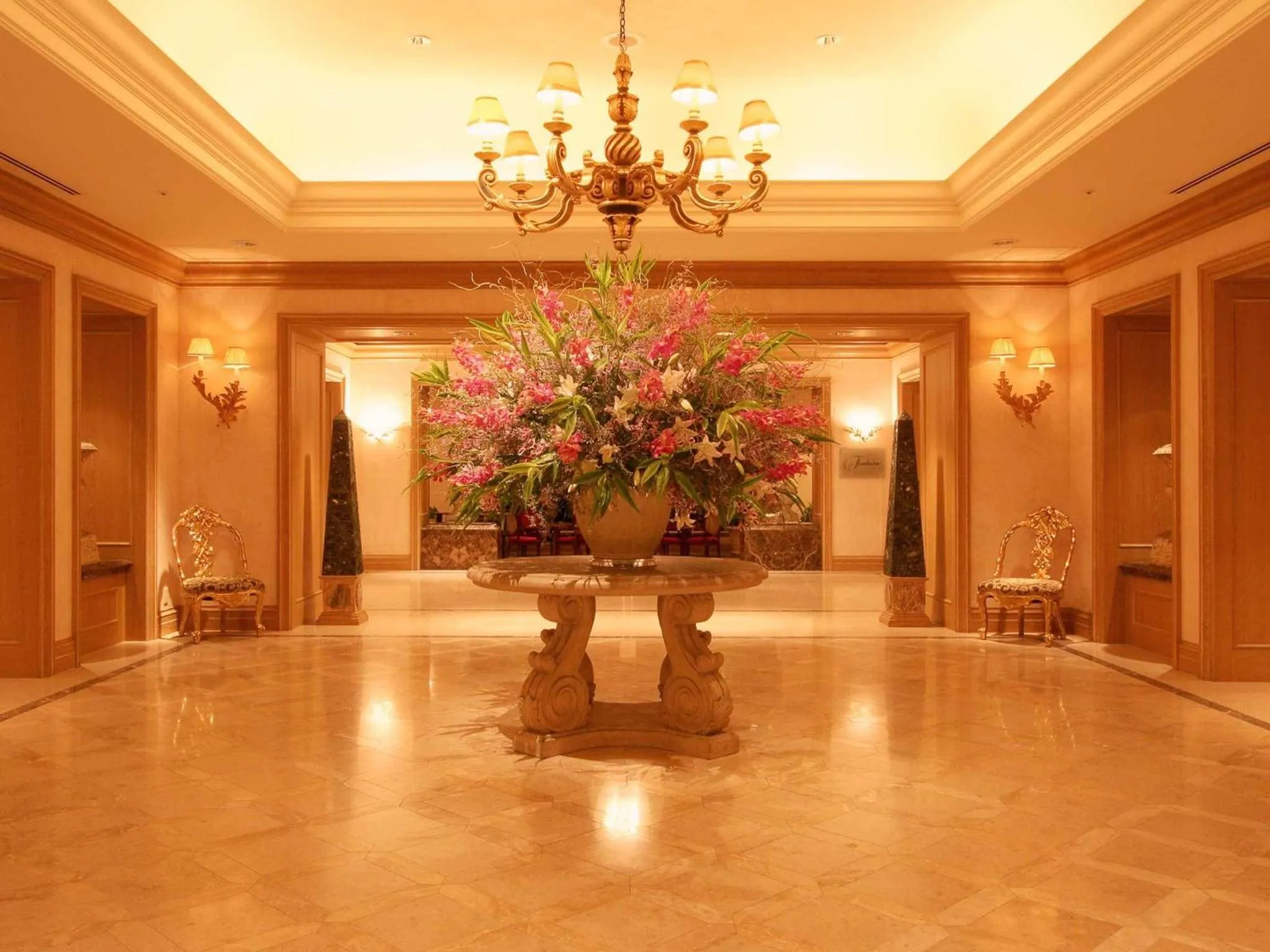 Lobby or reception in Sendai Royal Park Hotel