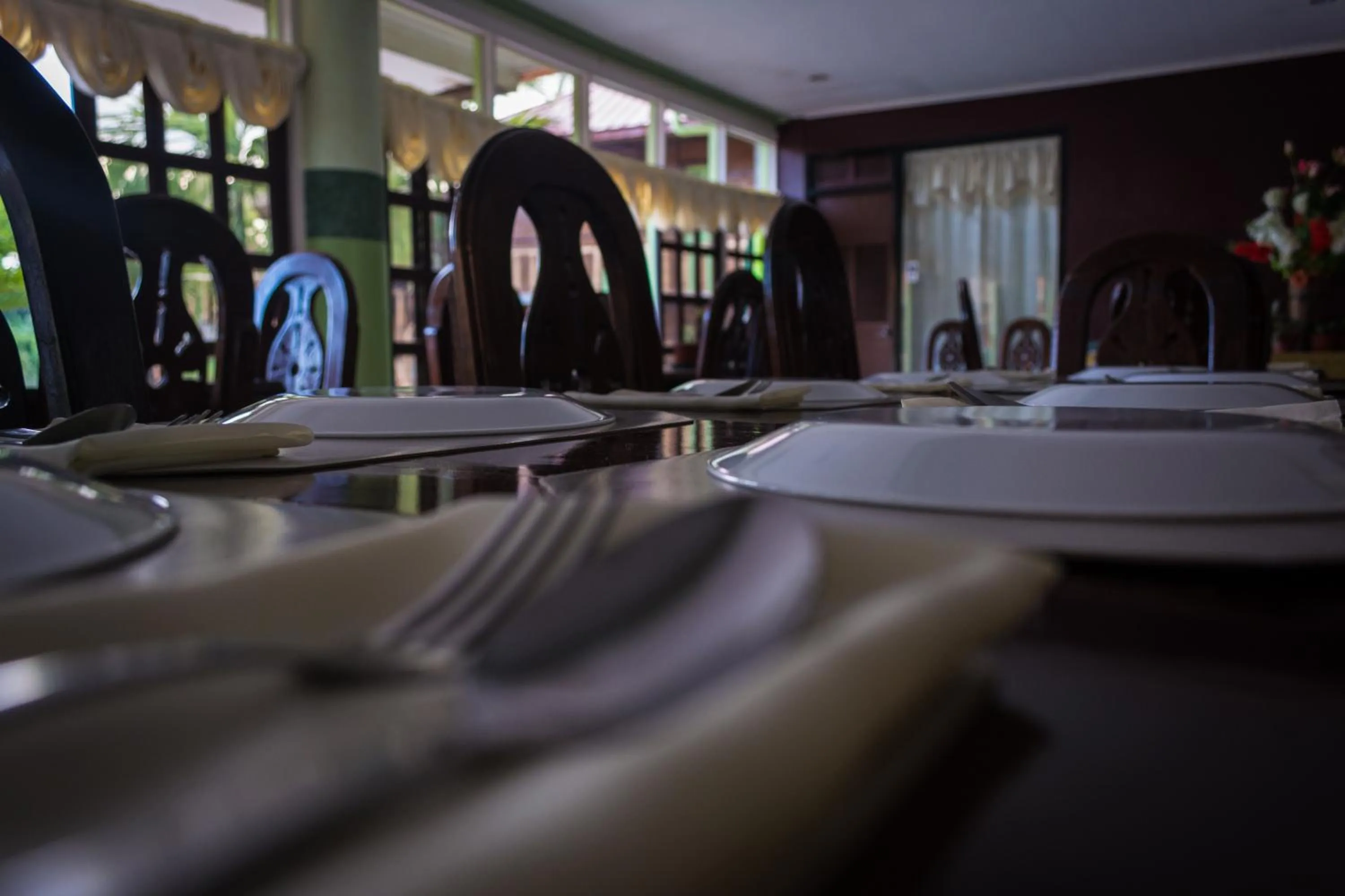 Restaurant/places to eat in Stefanie Grace Inn