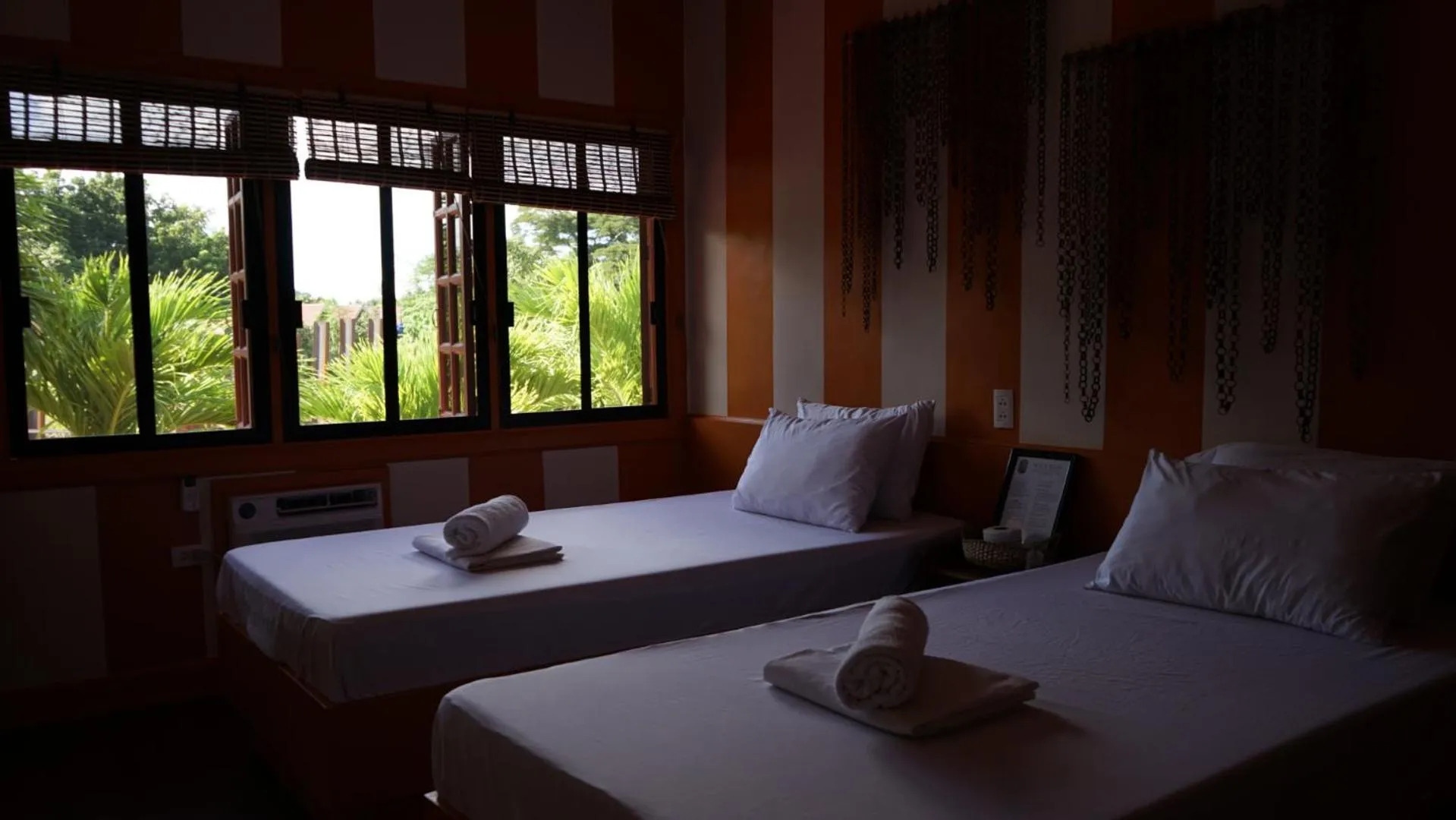 Bed in Stefanie Grace Inn