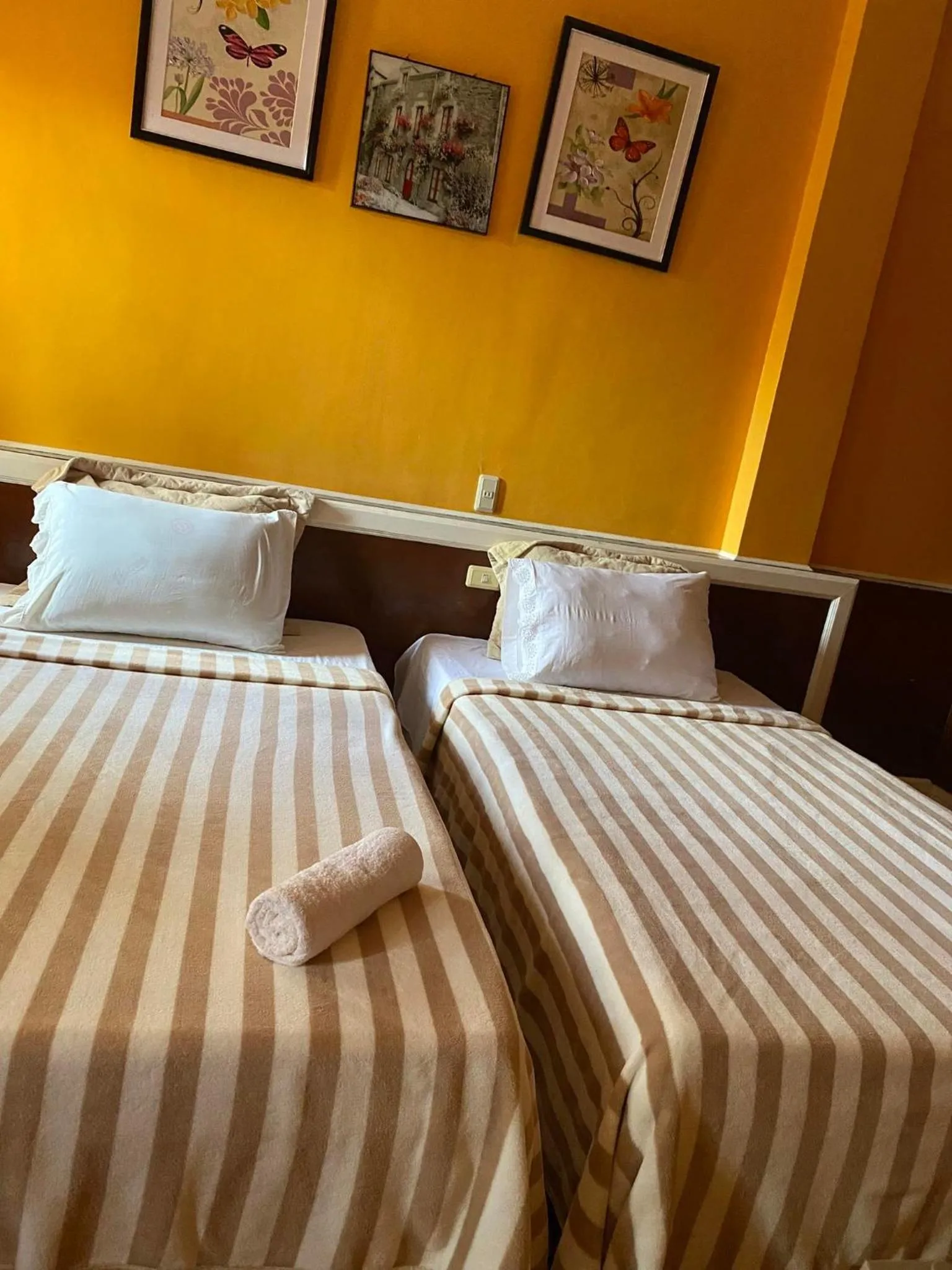 Bed in Stefanie Grace Inn