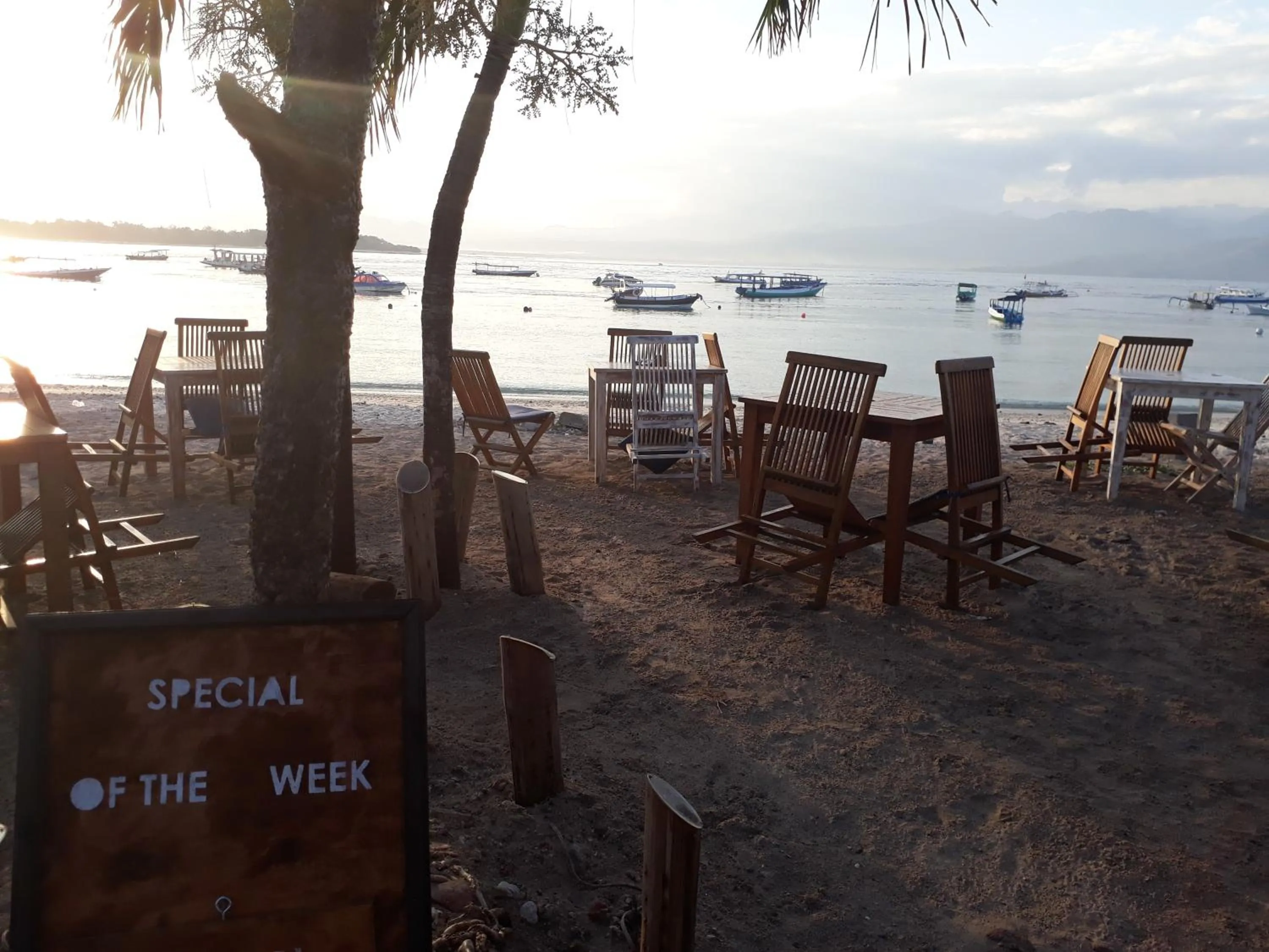 Beach in Dream Divers Resort