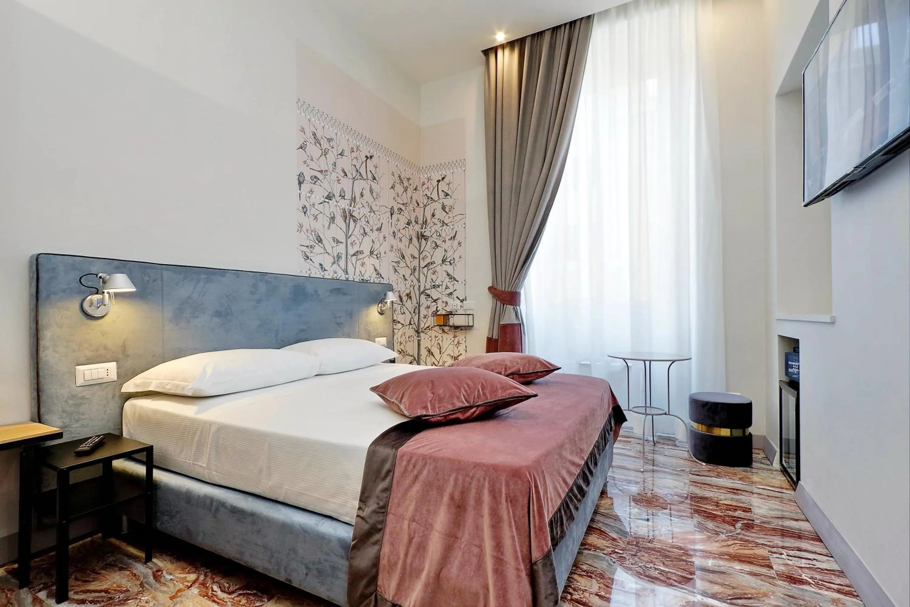 Bed in Opera 58 - Teatro dell'Opera Suites