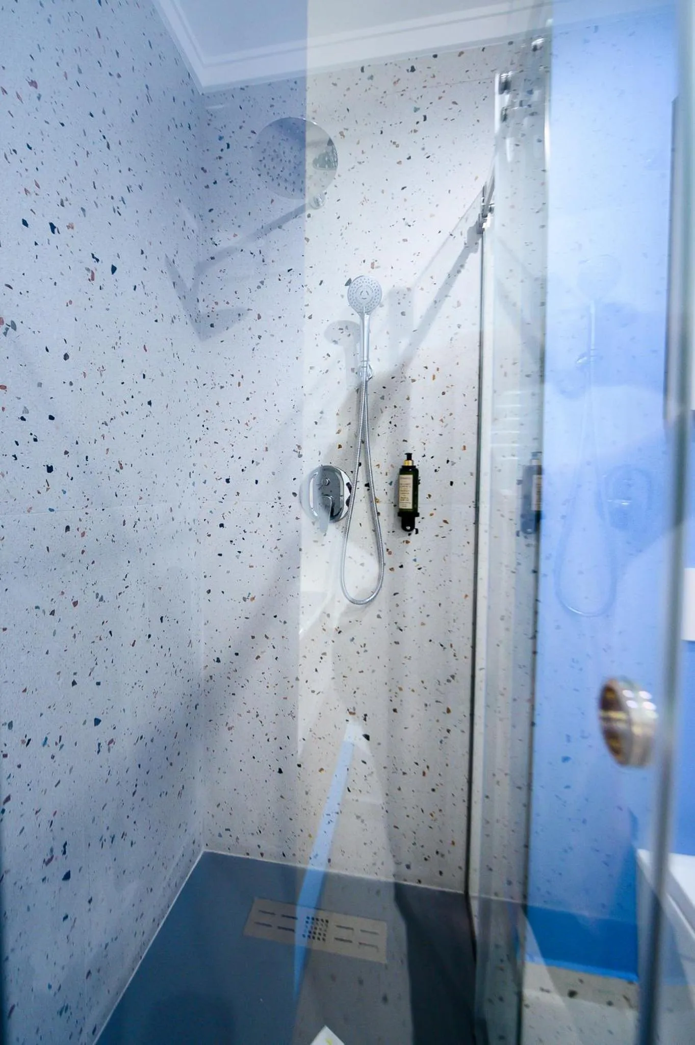 Shower in Hotel Bavaria