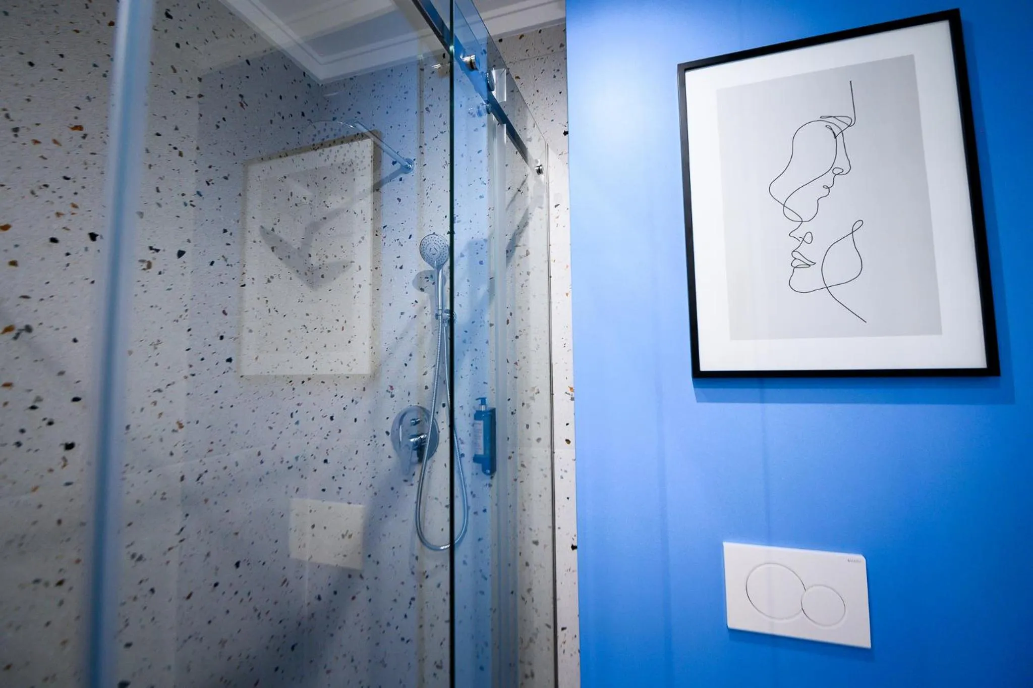 Shower in Hotel Bavaria