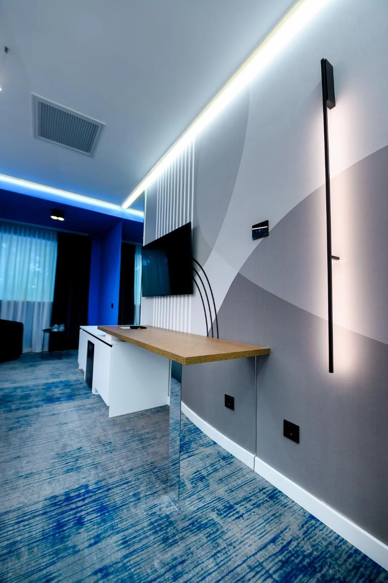 TV and multimedia in Hotel Bavaria