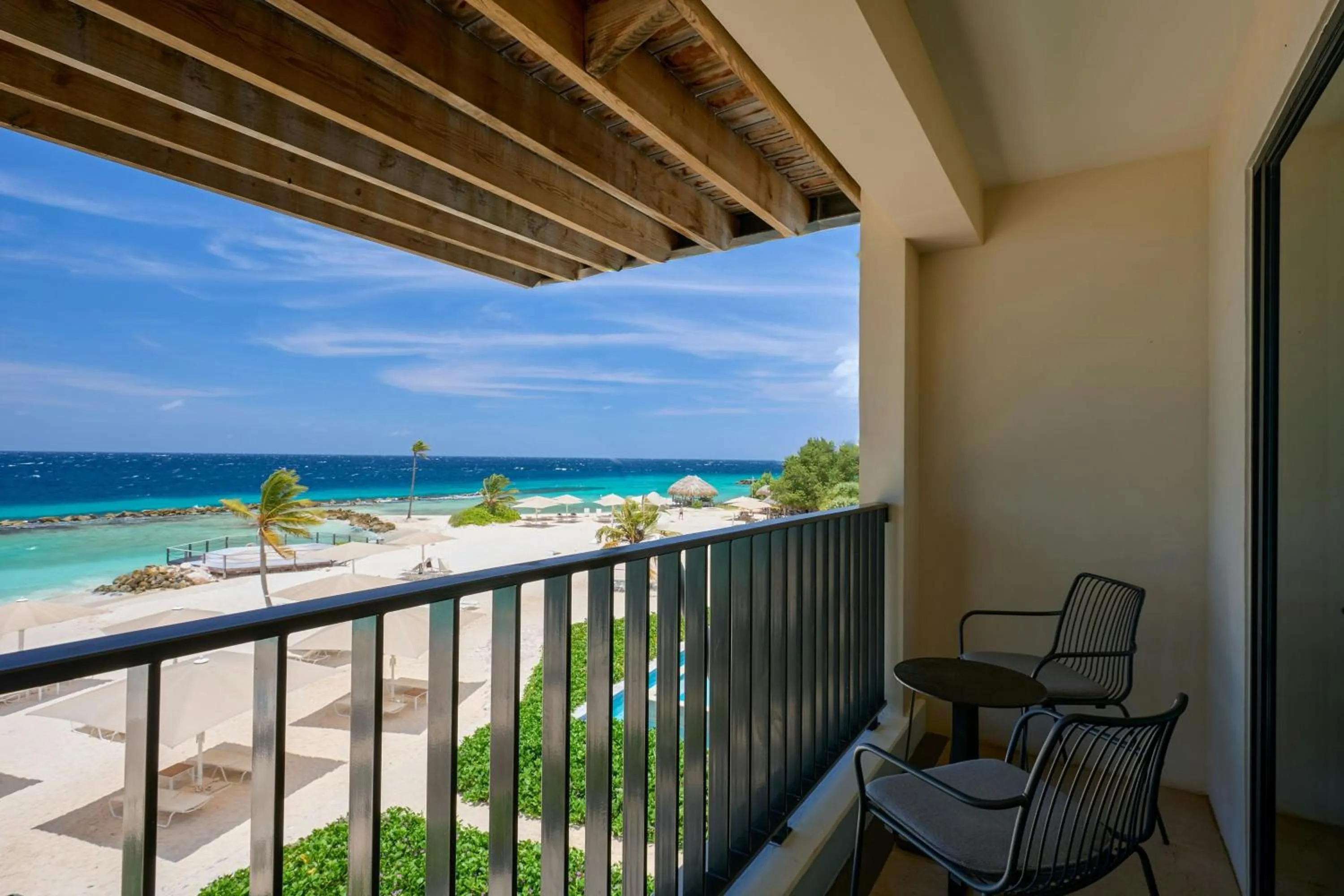 Photo of the whole room in Curaçao Marriott Beach Resort